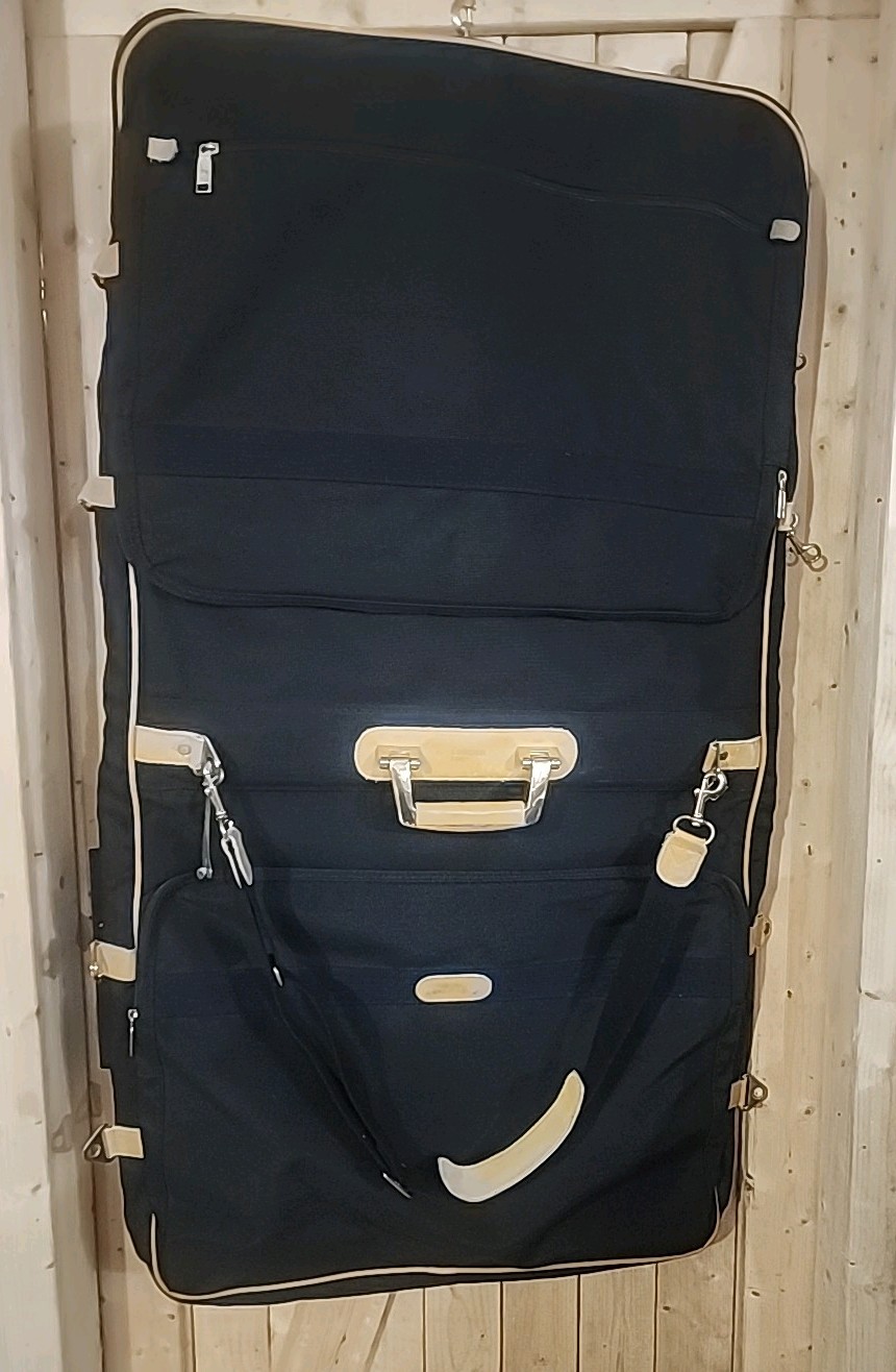 London Fog 45″ Vintage Leather Trimmed Locking Garment Bag Luggage Door Hanging