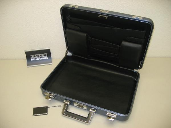 Zero Halliburton aluminum Elite E-Series E3 GB GLACIER BLUE Made-in USA Unused