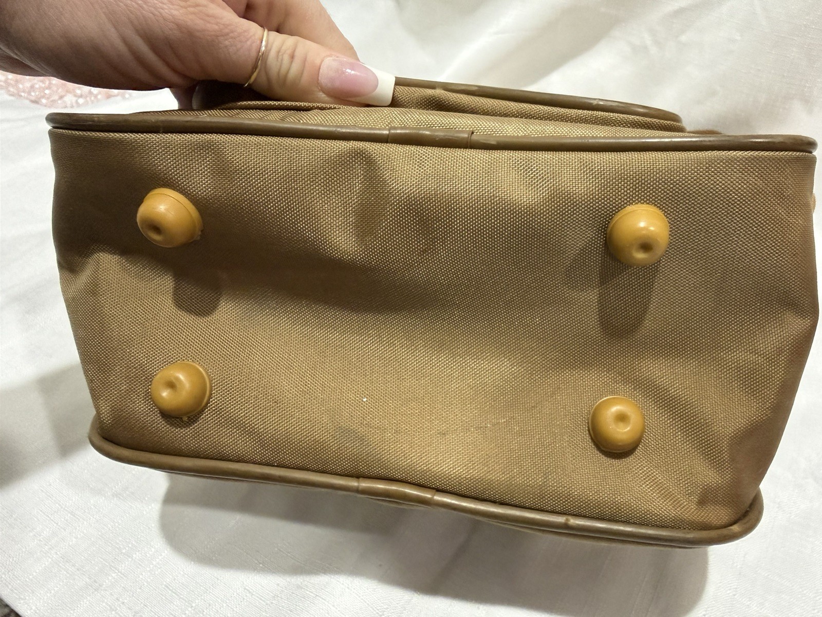 Y2K Tan Crossbody Nylon Travel Bag Shoulder Organizer Vintage Vtg 80s 90s