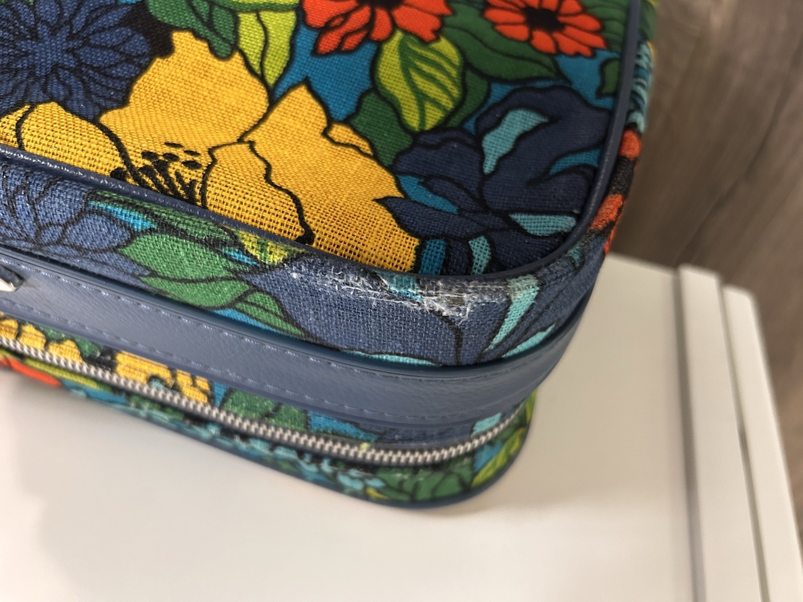 Vintage Flower Power Suitcase Luggage 60s-70’s BoHo Hippee bold galaxy trav-ler