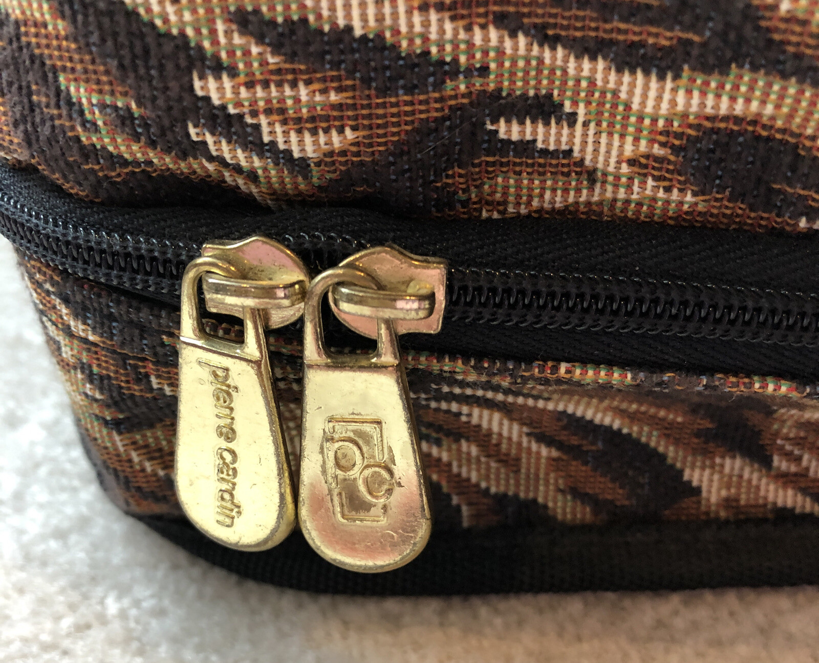Vintage Pierre Cardin Medium Travel Makeup Toiletry Accessory Case Woven Canvas