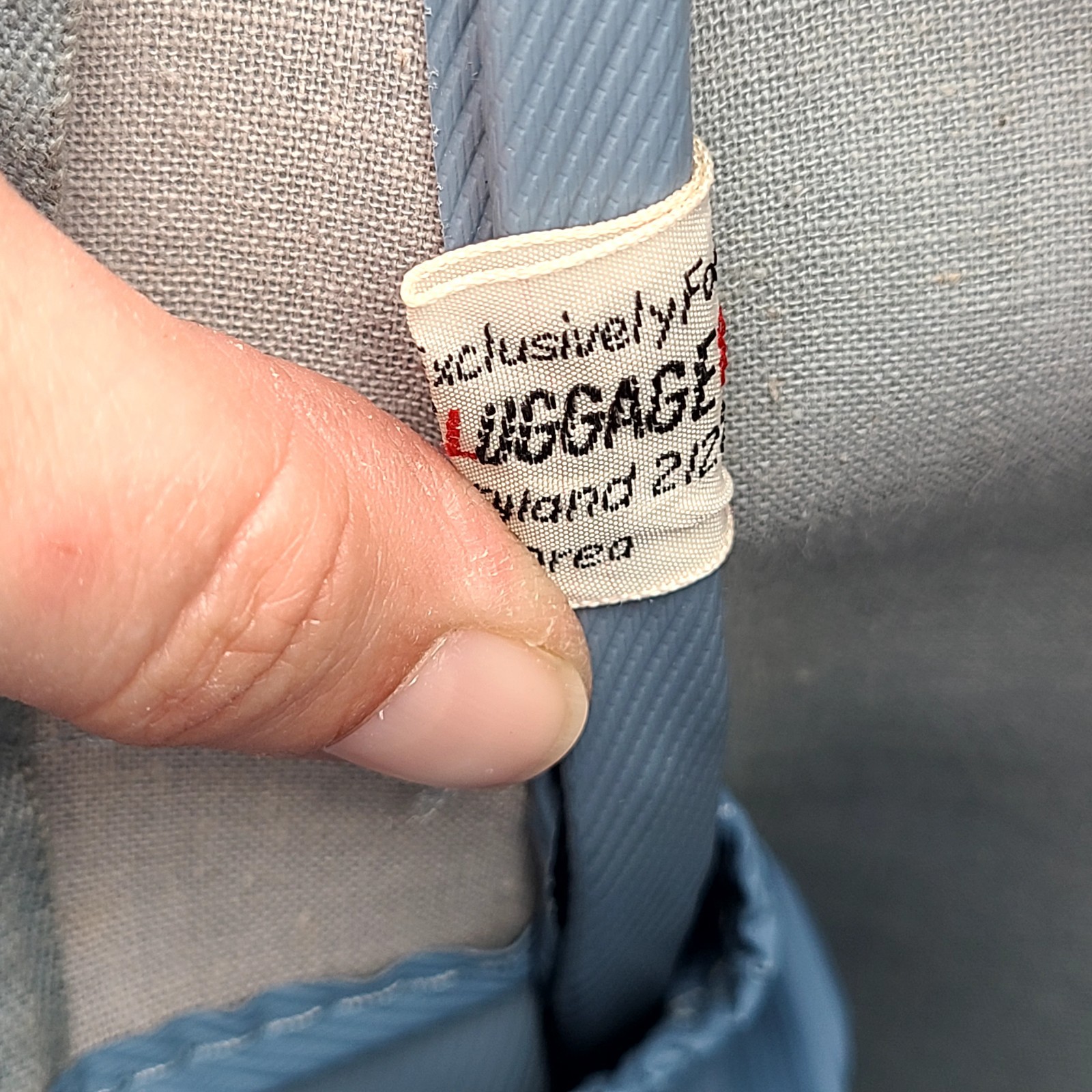 VTG Baltimore Luggage Co Amelia Earhart Blue Faux Leather Carry On 14″ MCM