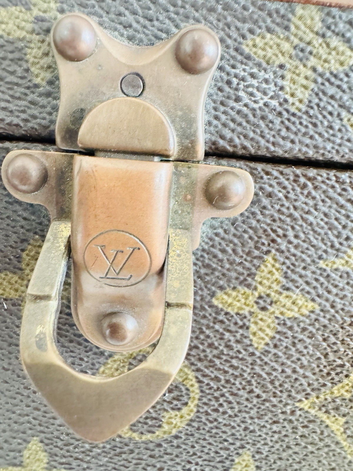 Authentic Louis Vuitton Alzer 65 Vintage Monogram Suitcase Trunk