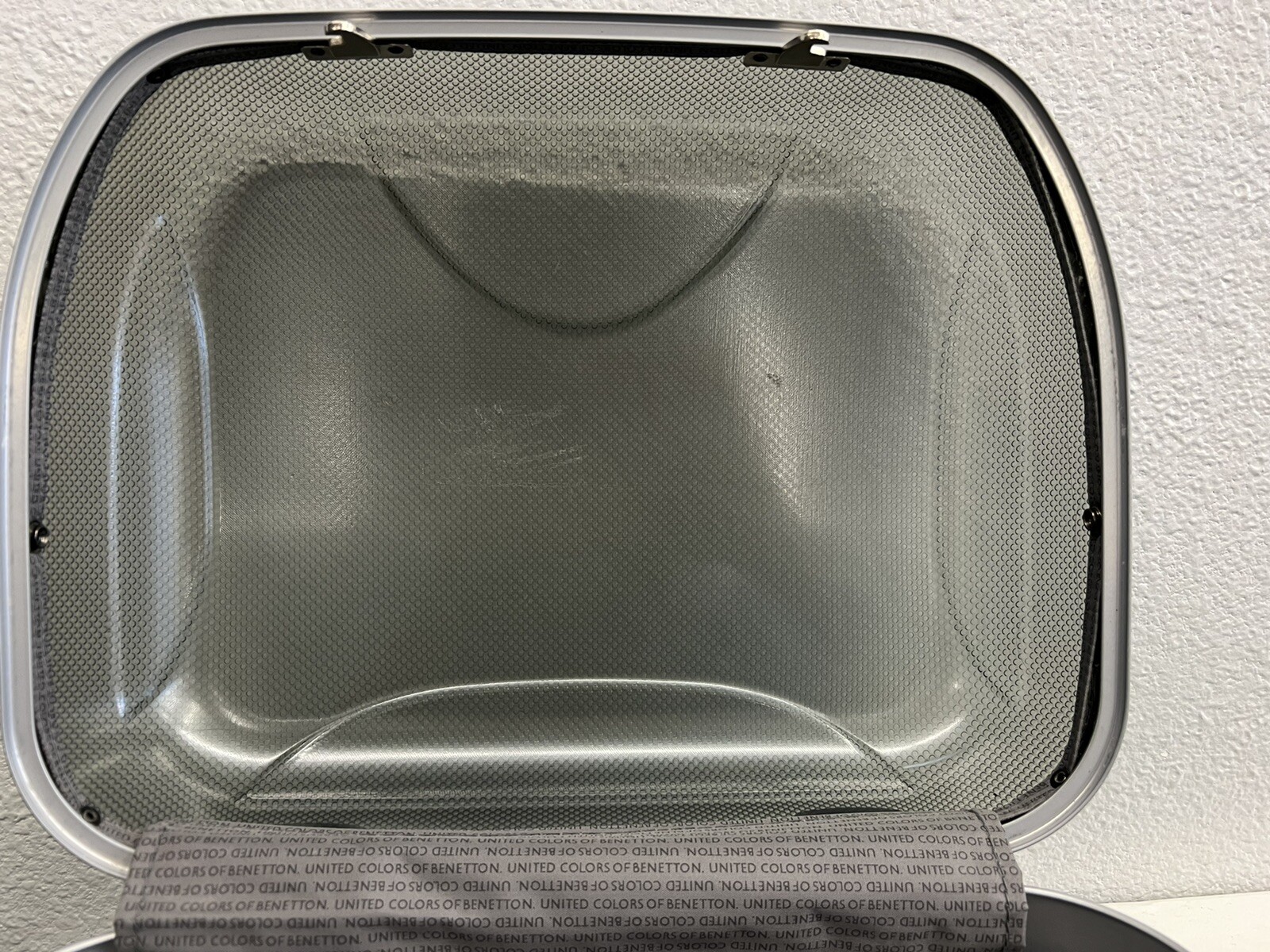 Vintage United Colors of Benetton Hard Case With Lock Pre Owned