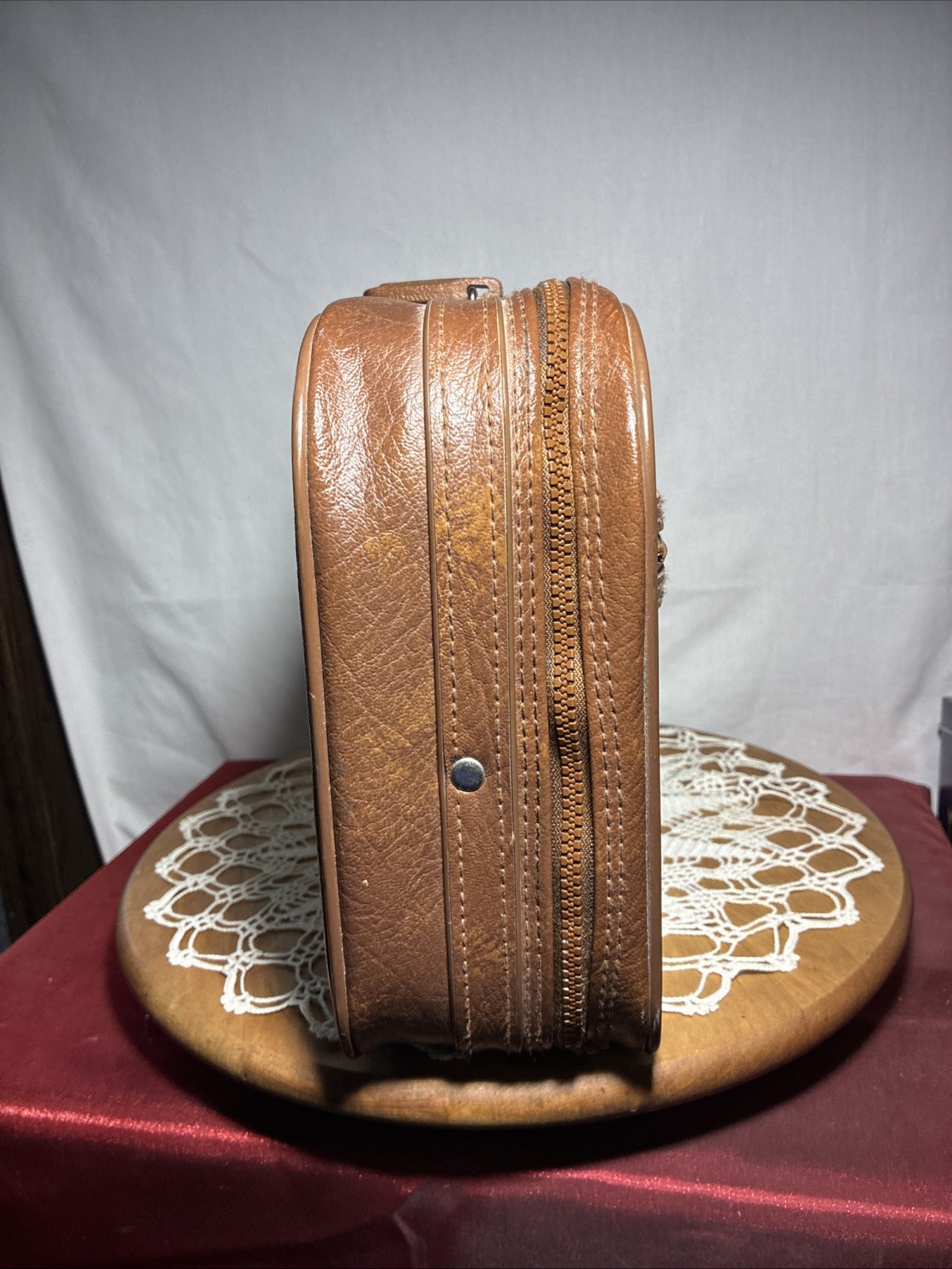 Brown Overnight Suitcase Peter’s Bag Corp Bantam Travelware