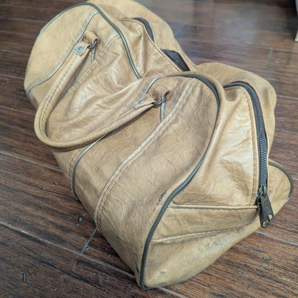Tan Vinyl Vintage 1980 Duffle Bag will Talon Zippers
