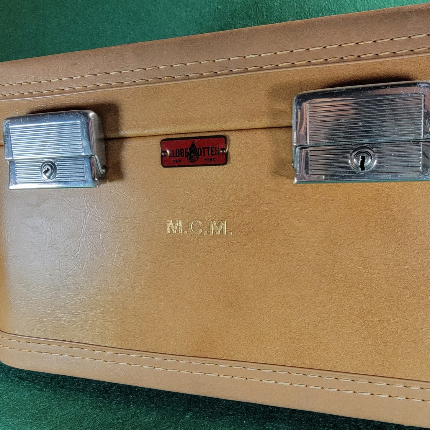 GLOBETROTTER 50’s VINTAGE LEATHER TRAIN BAG COSMETIC MONOGRAM LUGGAGE SUITCASE