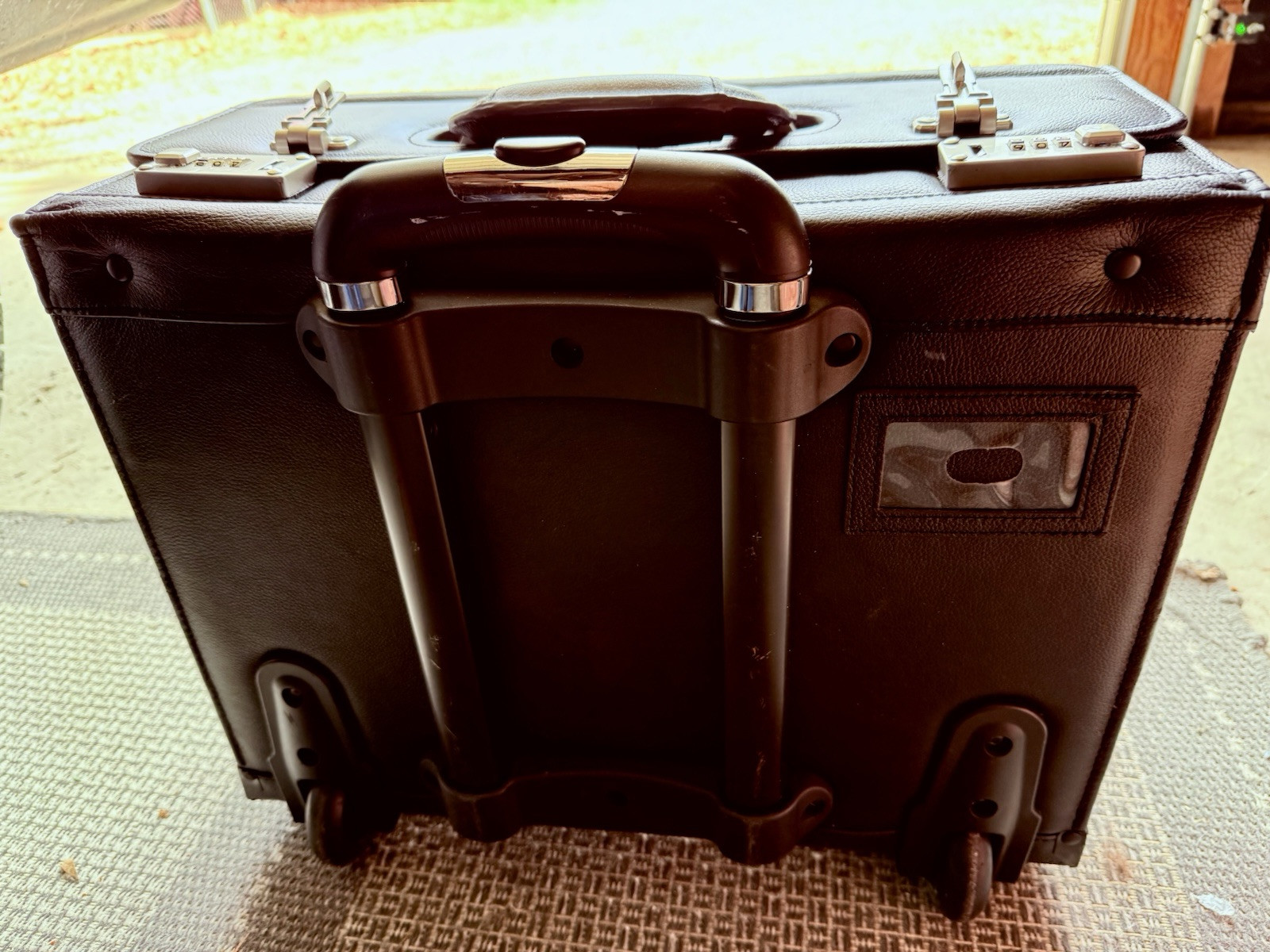 Amerileather Leather Rolling Computer Friendly Catalog Case Black Never used!