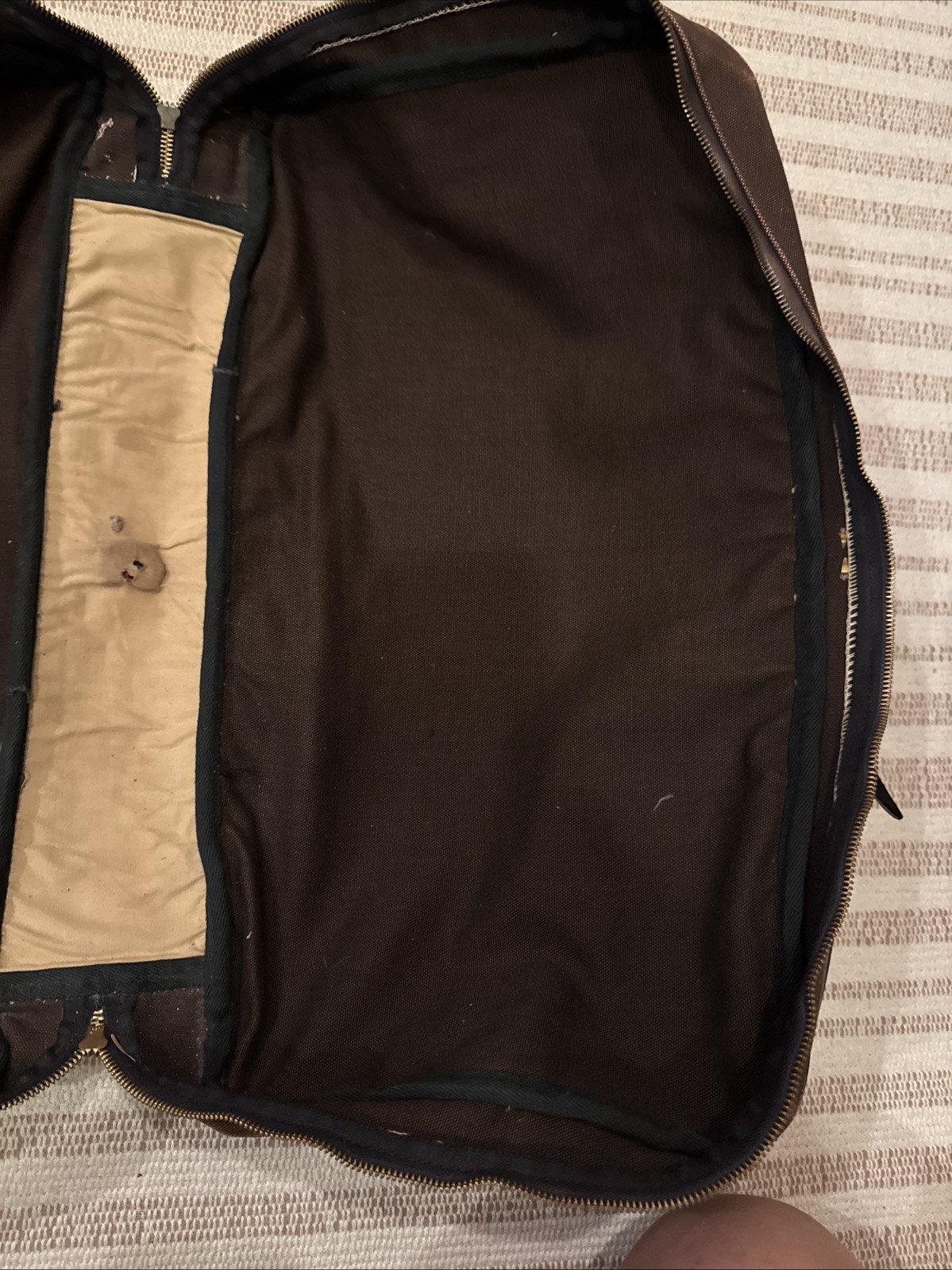 Vintage Boyt No Nonsense Luggage Triple Zip Bag Iowa Falls Brown Nice!
