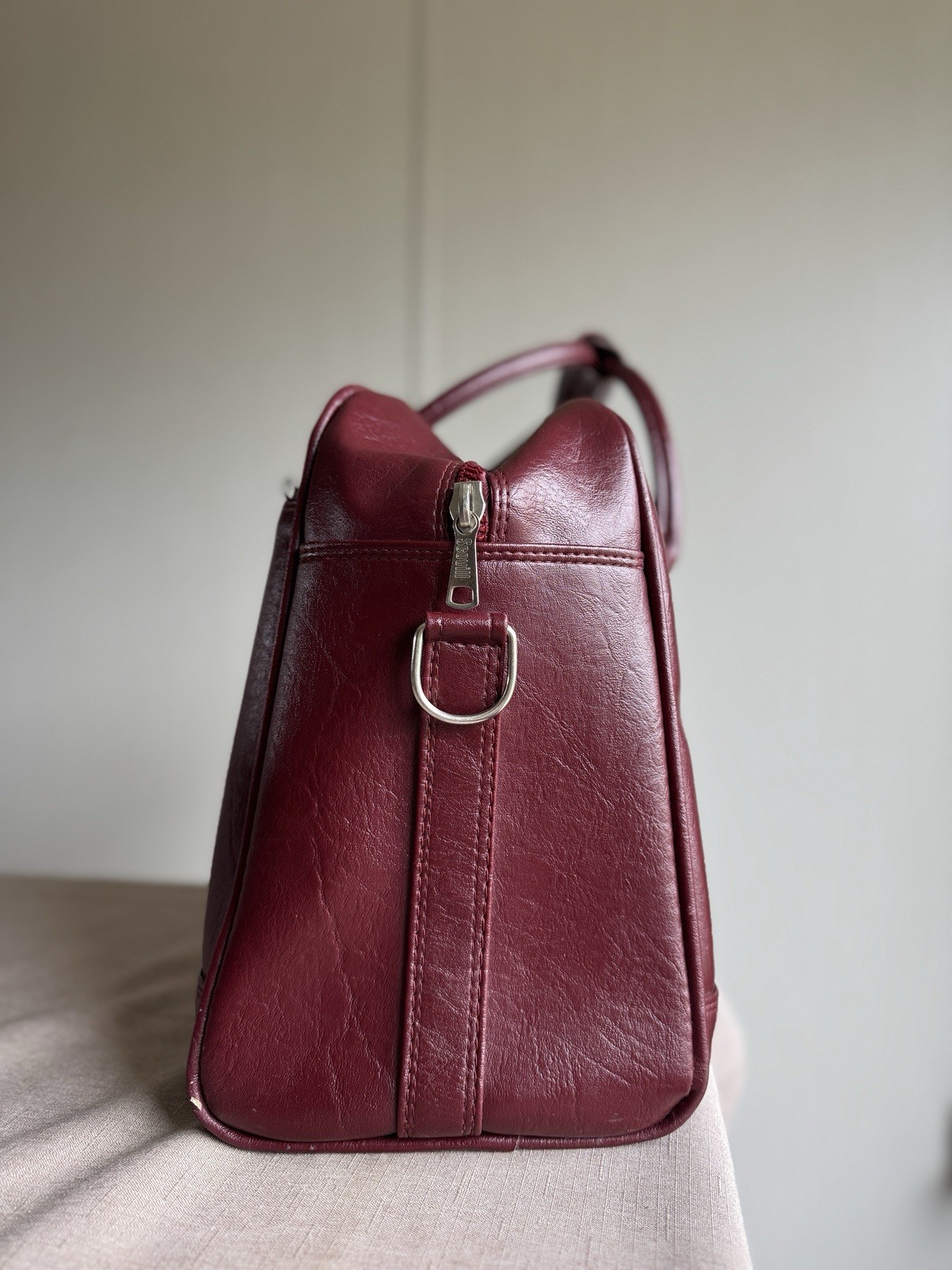 Vintage Samsonite Sears Travel Master Travel Luggage Shoulder Bag Burgundy
