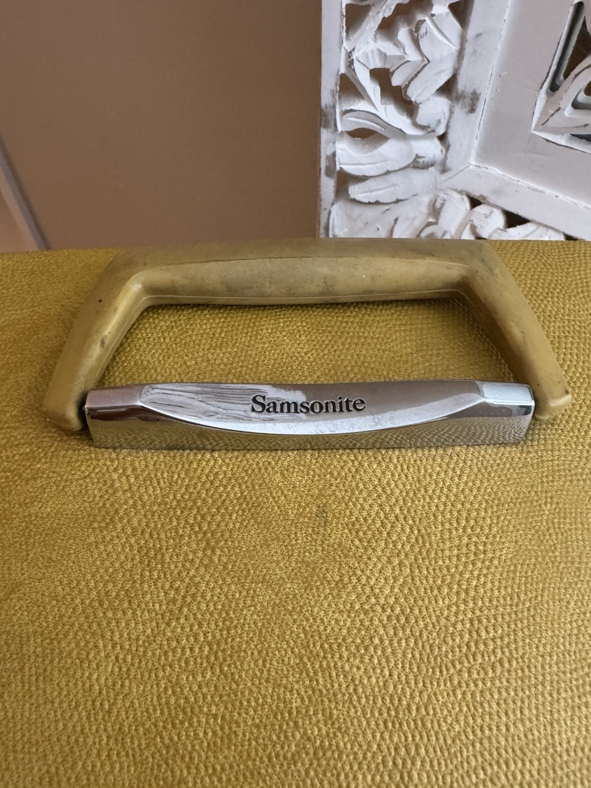 Vintage Samsonite Silhouette Train Case Mustard Yellow Hard Shell Luggage