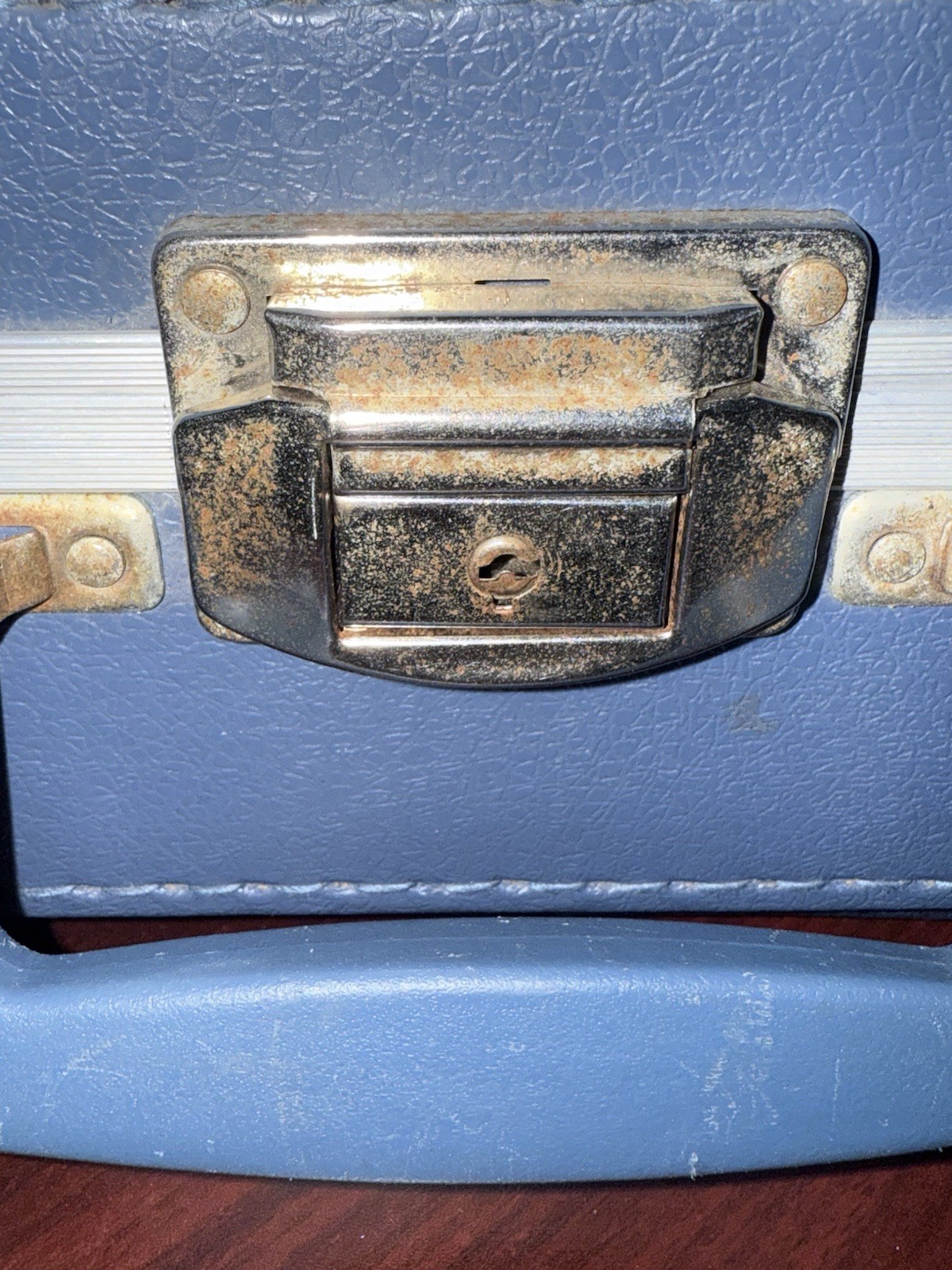 VTG 70’S BLUE MINI 10″X 14.5″ HARD SUITCASE LUGGAGE BAG W DECALS