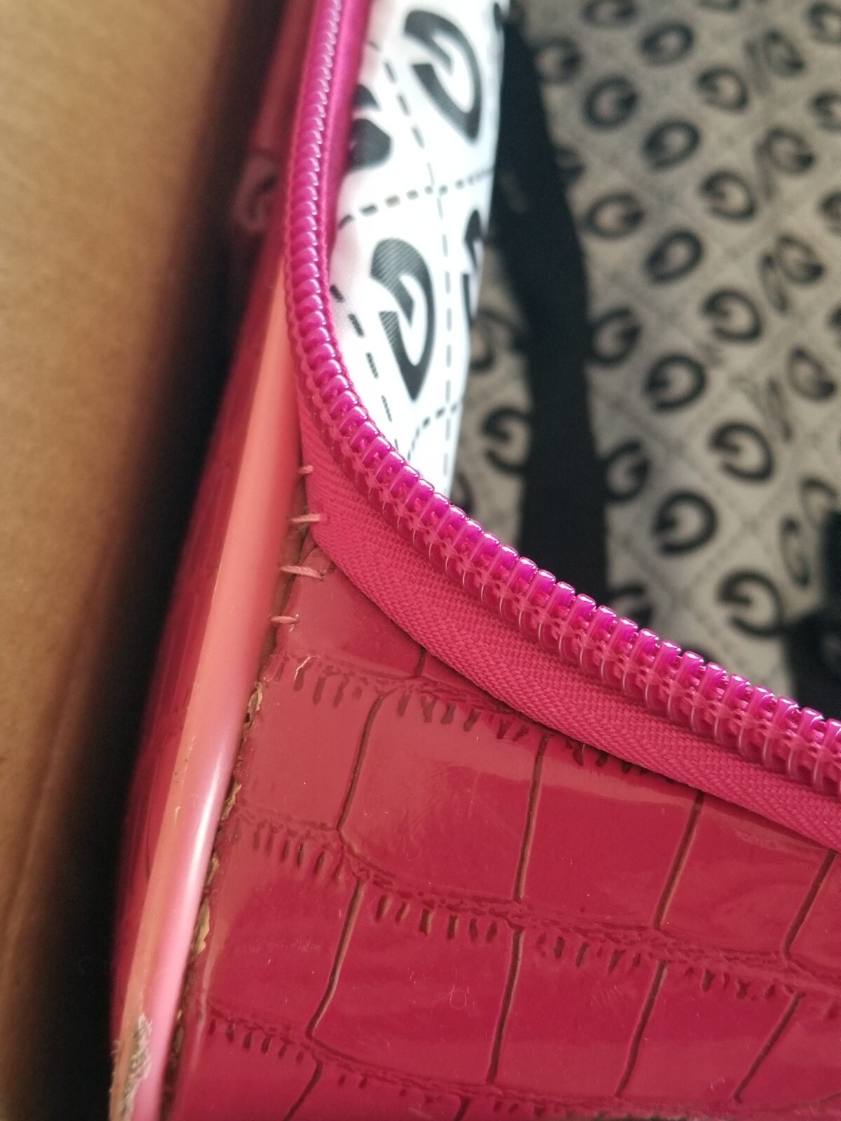 Vintage G by Guess Faux croc pink luggage carry on
