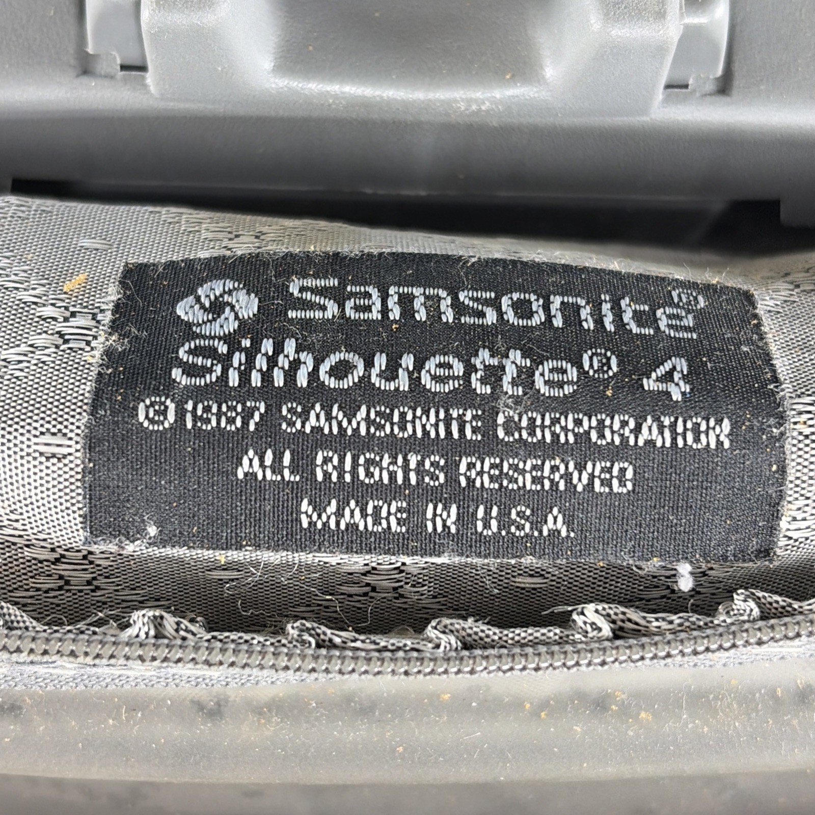 1987 Samsonite Silhouette 4 Train Case Makeup Vanity Luggage Mirror Tray