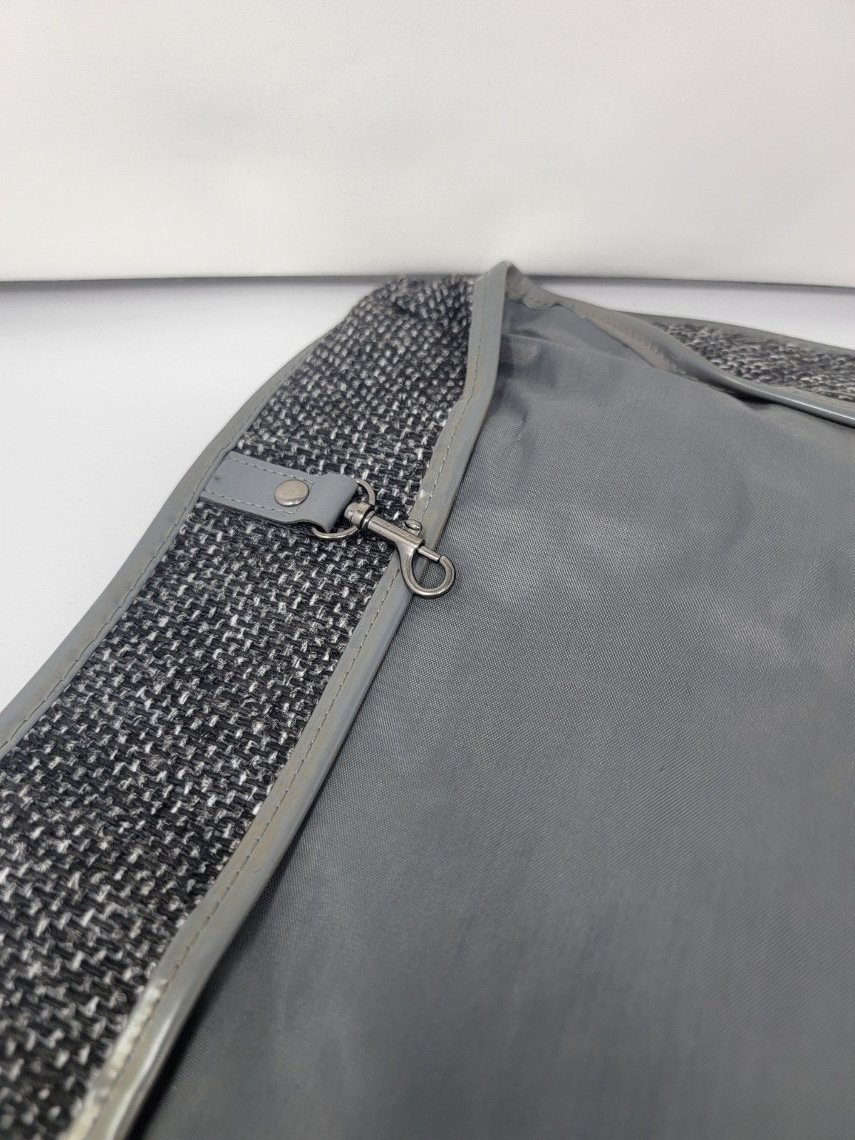 Vintage Oscar De La Renta Gray Folding Tweed Garment Bag Designer Luggage