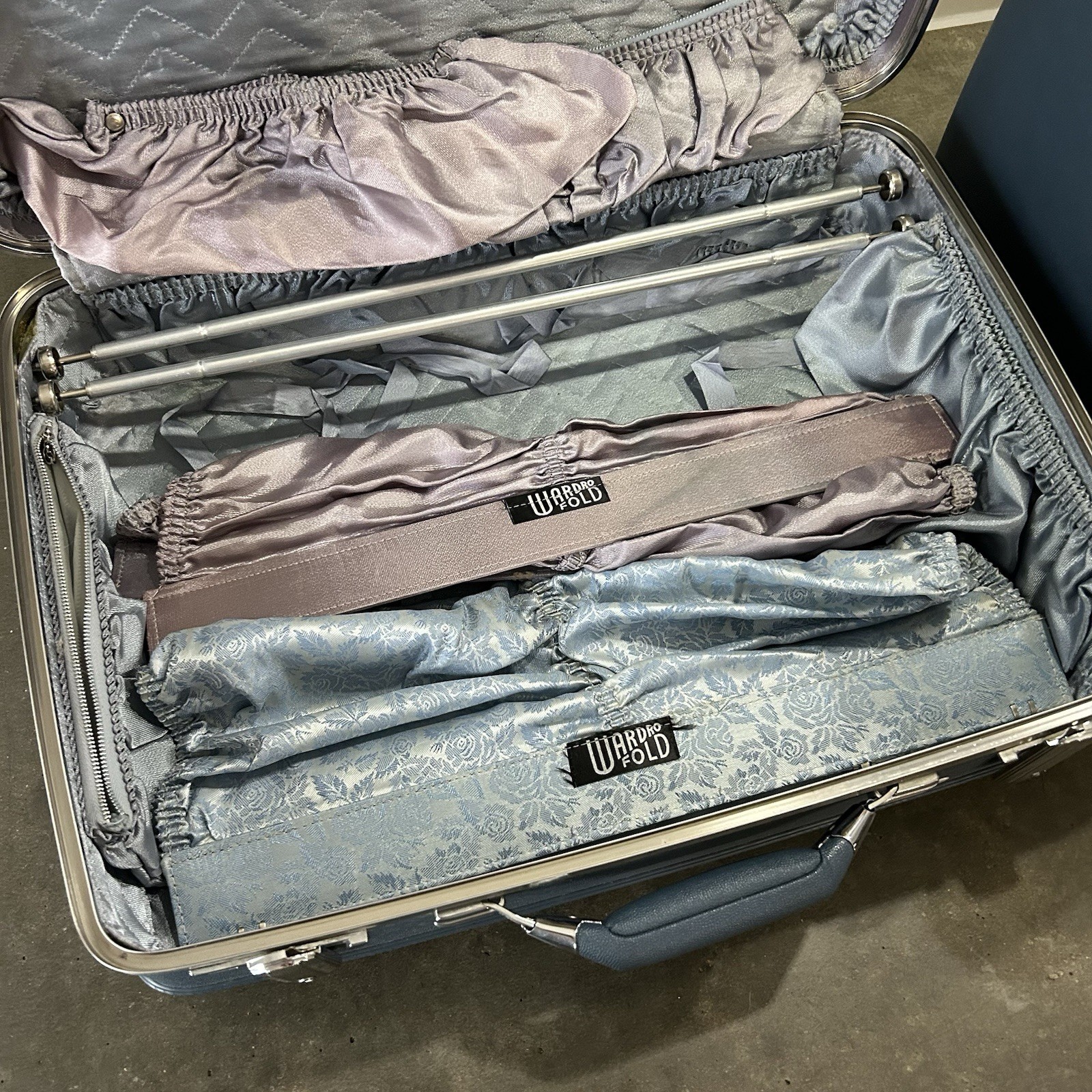 Vintage Lot 2 American Tourister Hard Shell Luggage Set W/Inside Accessories Tag