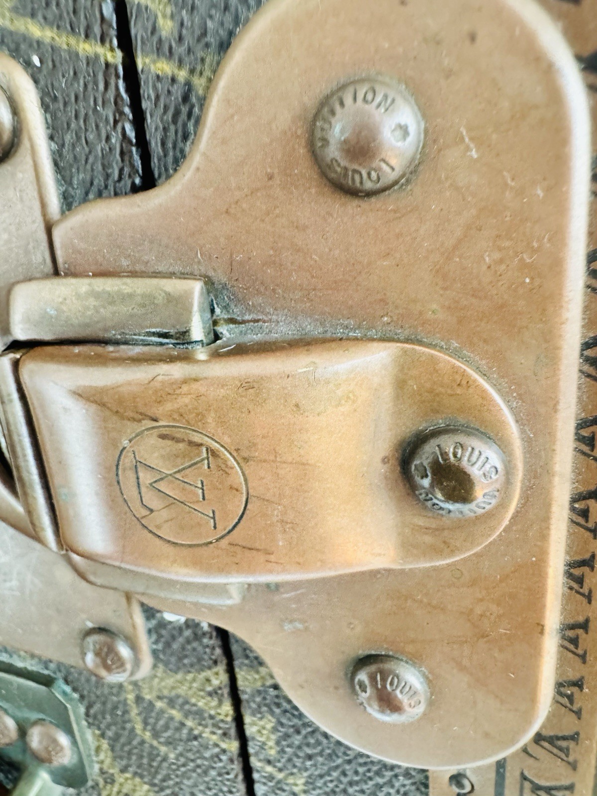 Authentic Louis Vuitton Alzer 65 Vintage Monogram Suitcase Trunk