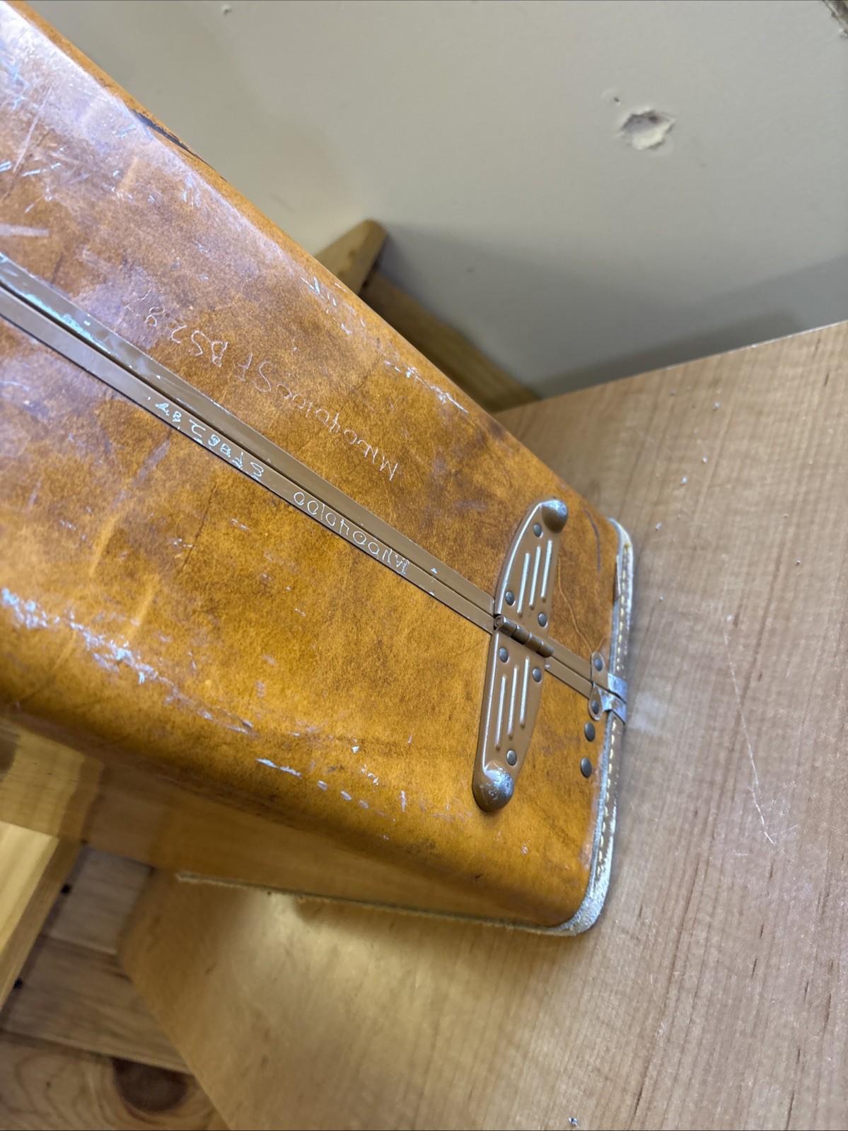 VTG Samsonite Streamlite Hard Suitcase Luggage Brown Tan 21″ x 13”x 7 1/2″ 🔥