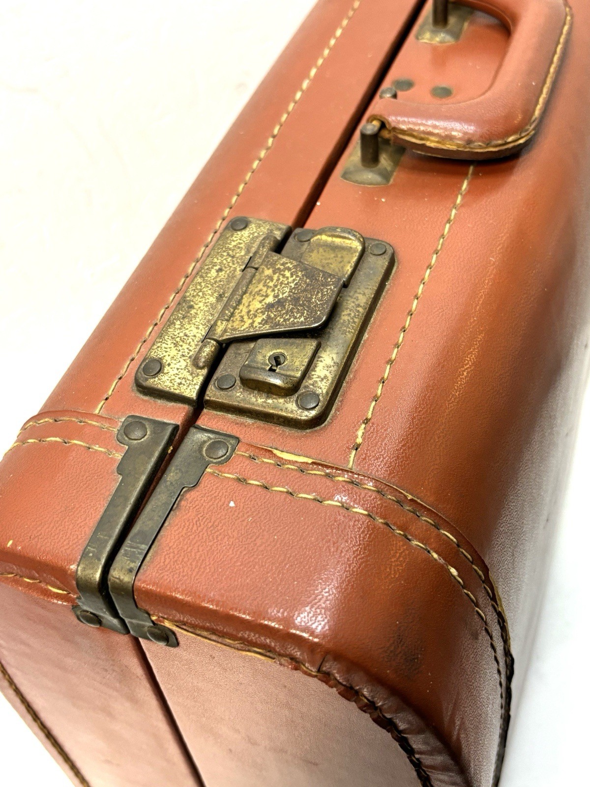 Vintage Brown Leather Luggage Briefcase Rigid Train Case Hard Shell