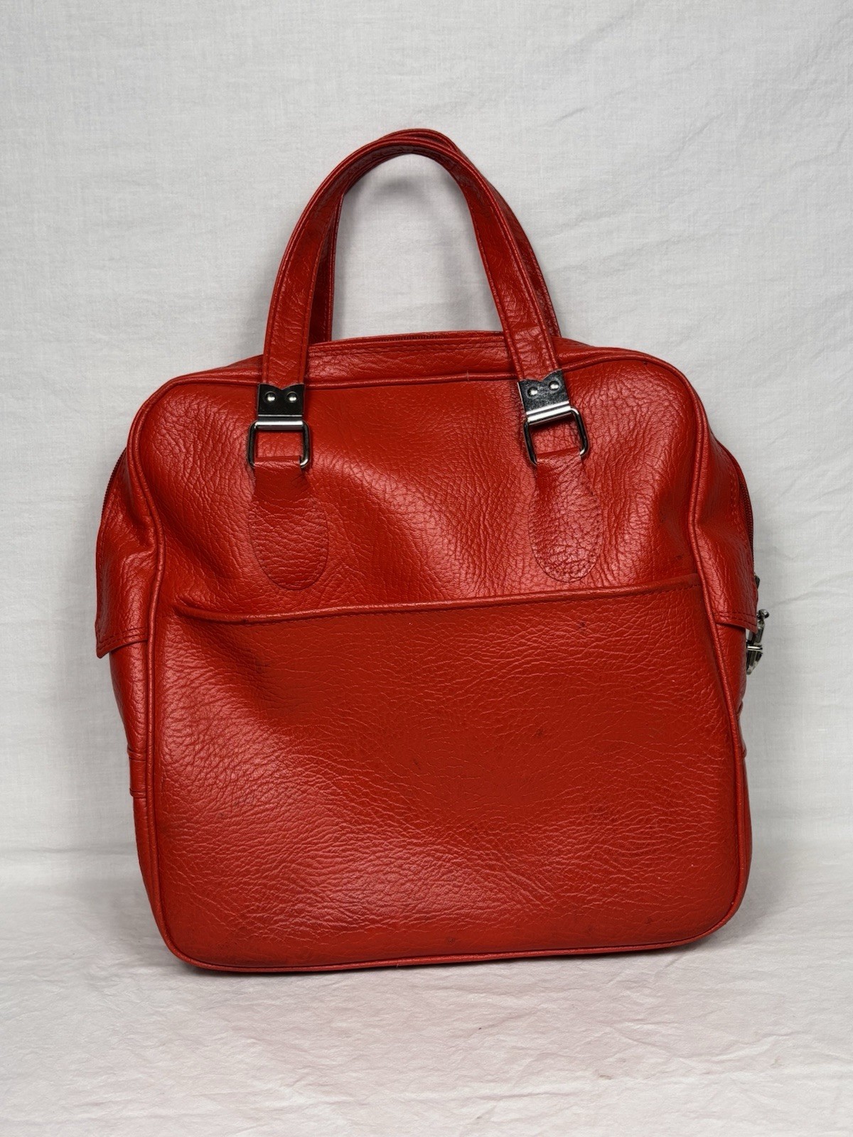 Vintage Sears Travel Tote Overnight Bag Zipper Lock No Keys Red