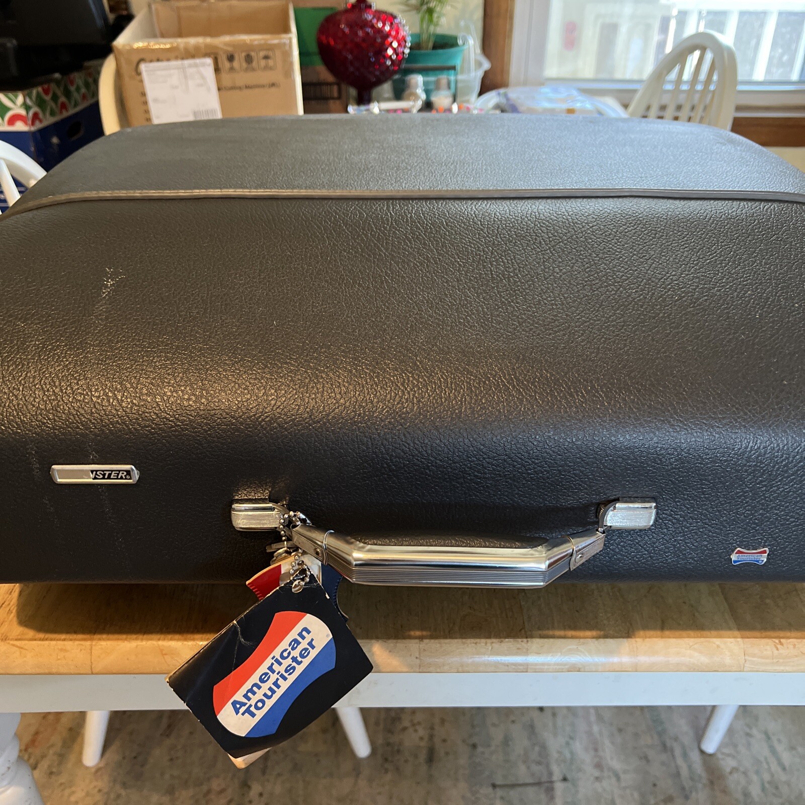 Vintage Retro American Tourister 44” Hard Large Garment Carrier Bag Luggage 1044