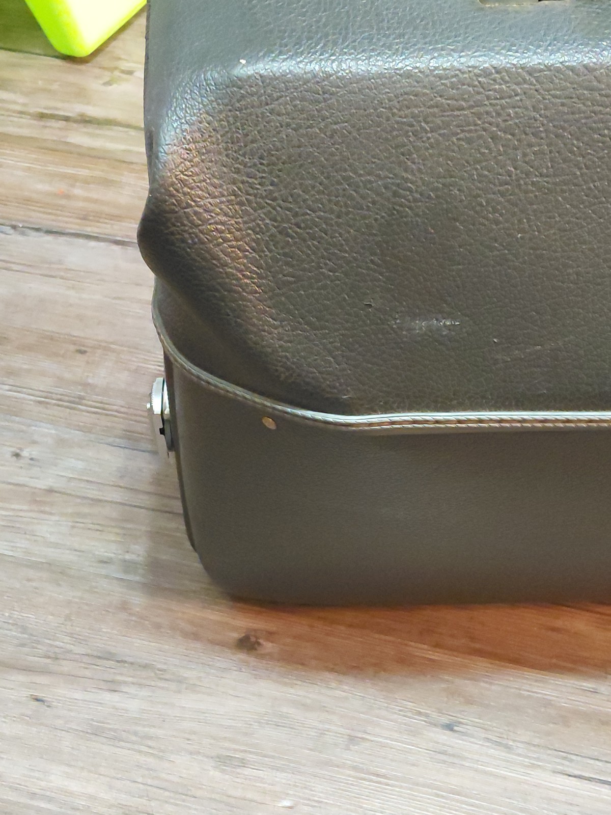 Vintage 1960s AMERICAN TOURISTER ‘Duette’ Tiara Line Hardshell Black Garment Bag