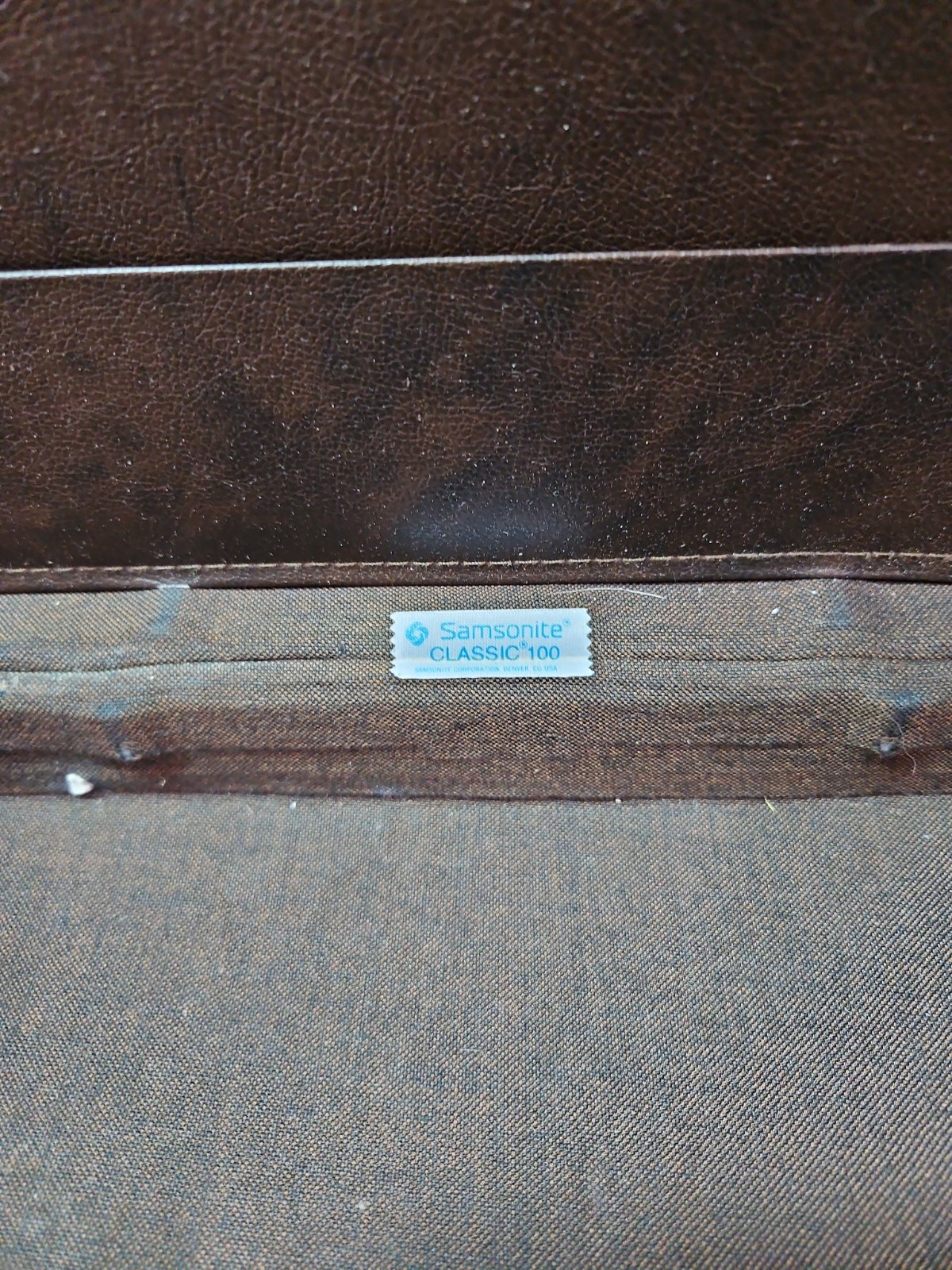 Vintage Samsonite Classic 100 Briefcase – Brown Hardshell Slim 3-Dial Combo Lock