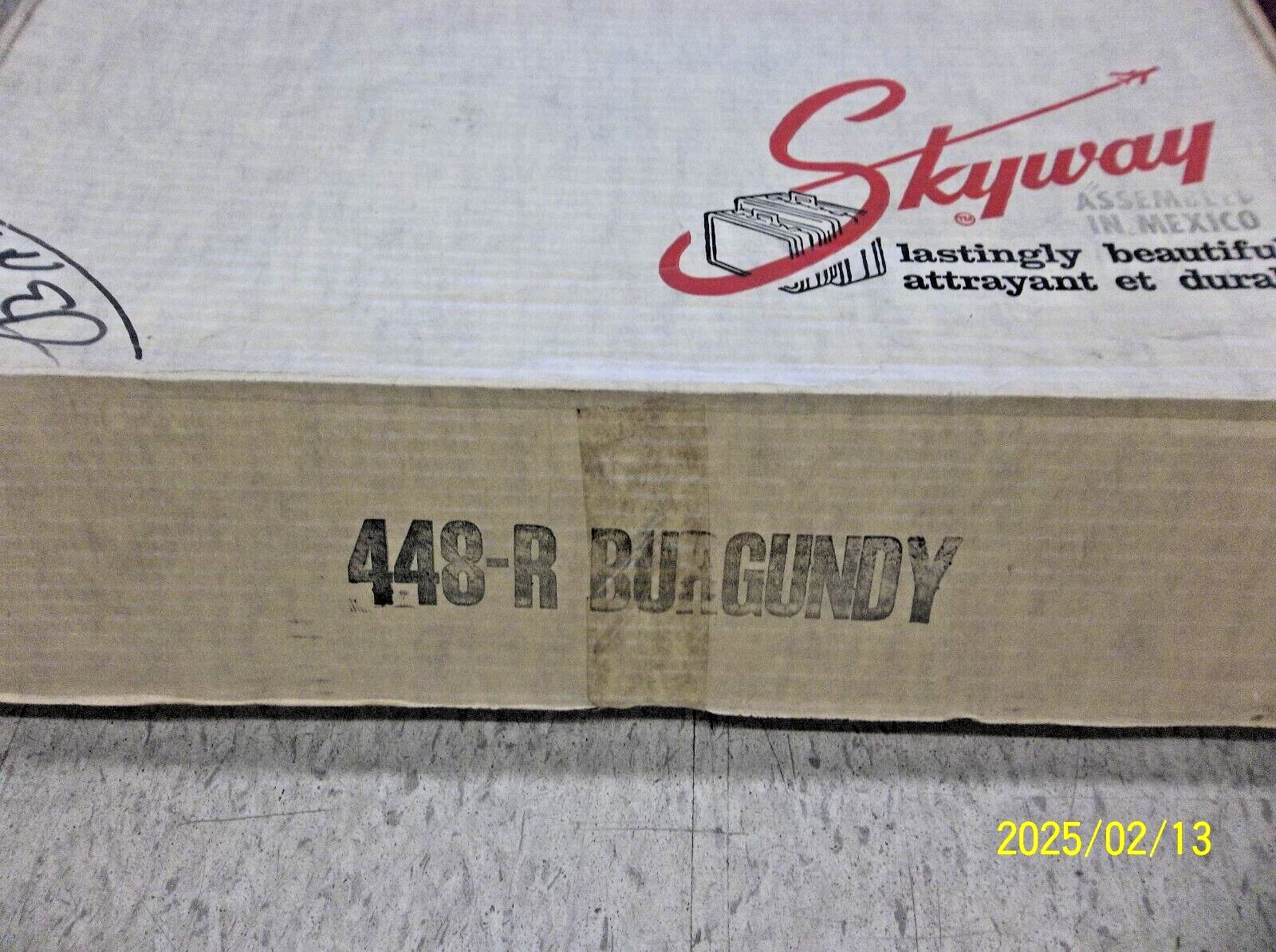 NEW VINTAGE Skyway Luggage Garment Bag BURGUNDY 448-R IN ORIGINAL BOX