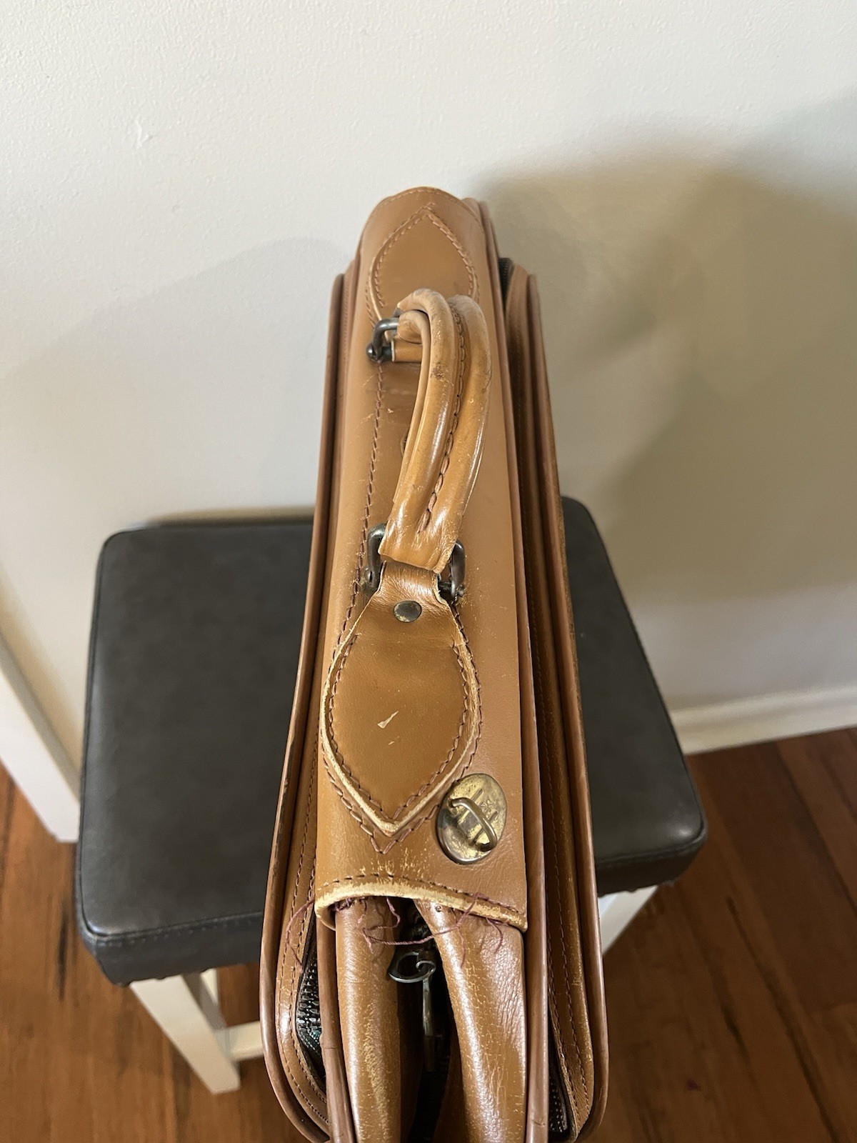Vtg Harrison Leather Goods Corp. zip Grid satchel bag Suitcase Suede Briefcase