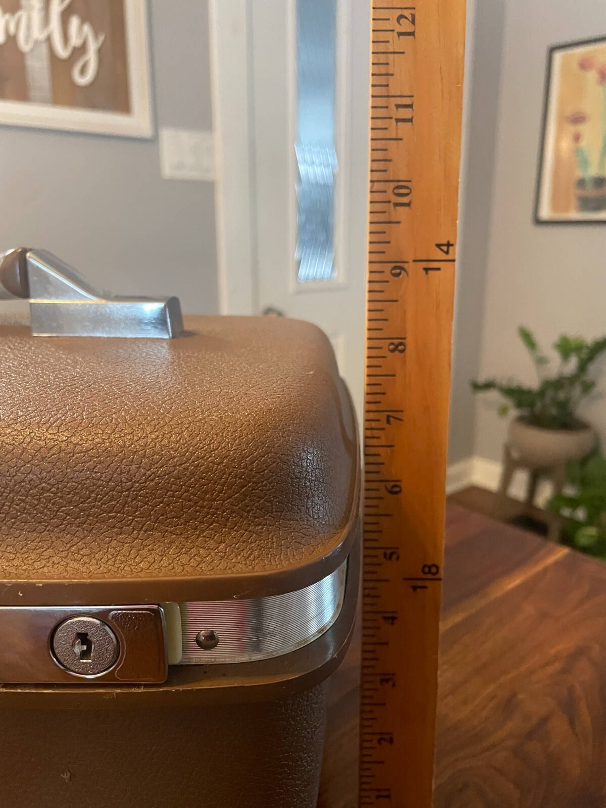 VTG Samsonite Train Case Montbello II Brown Luggage Case No Mirror or Tray