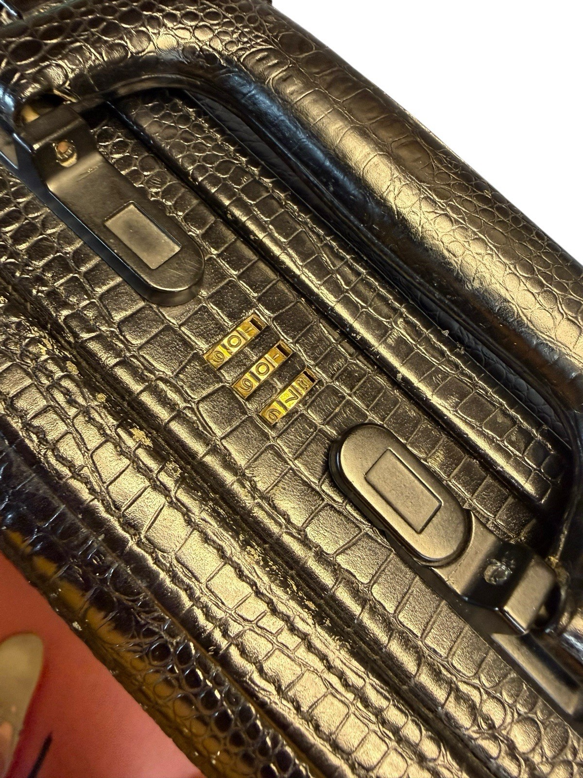 Vintage Expandable Mock Croc Faux Crocodile Leather Briefcase Presto Lock