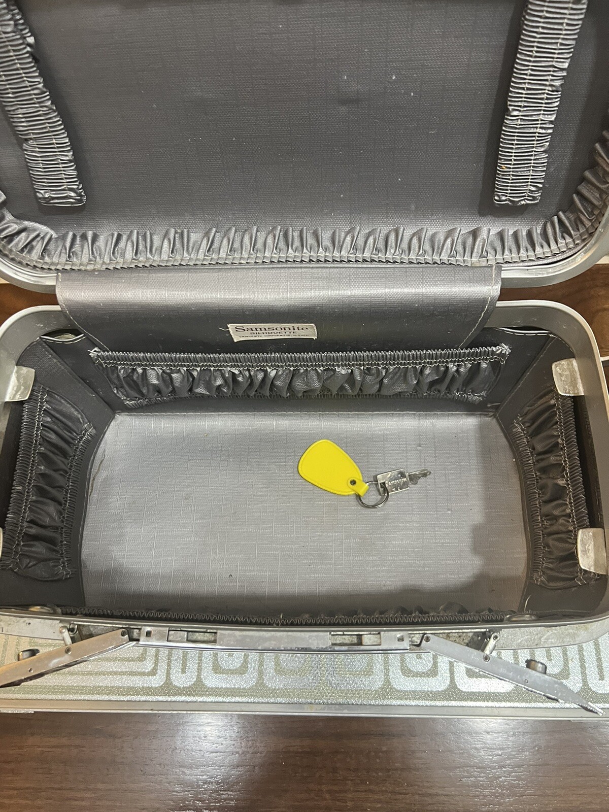 Vintage Samsonite Train Case ( Steel Gray ) 1960s Cosmetic Hard Luggage