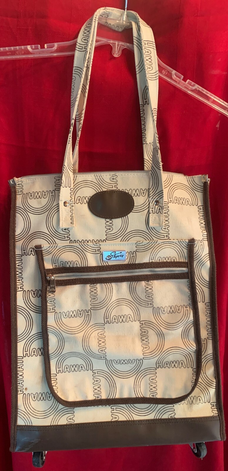 VINTAGE SKYWAY TOTE WITH WHEELS, HAWAII LOGO, ZIPPER CLOSE, FRONT POCKET