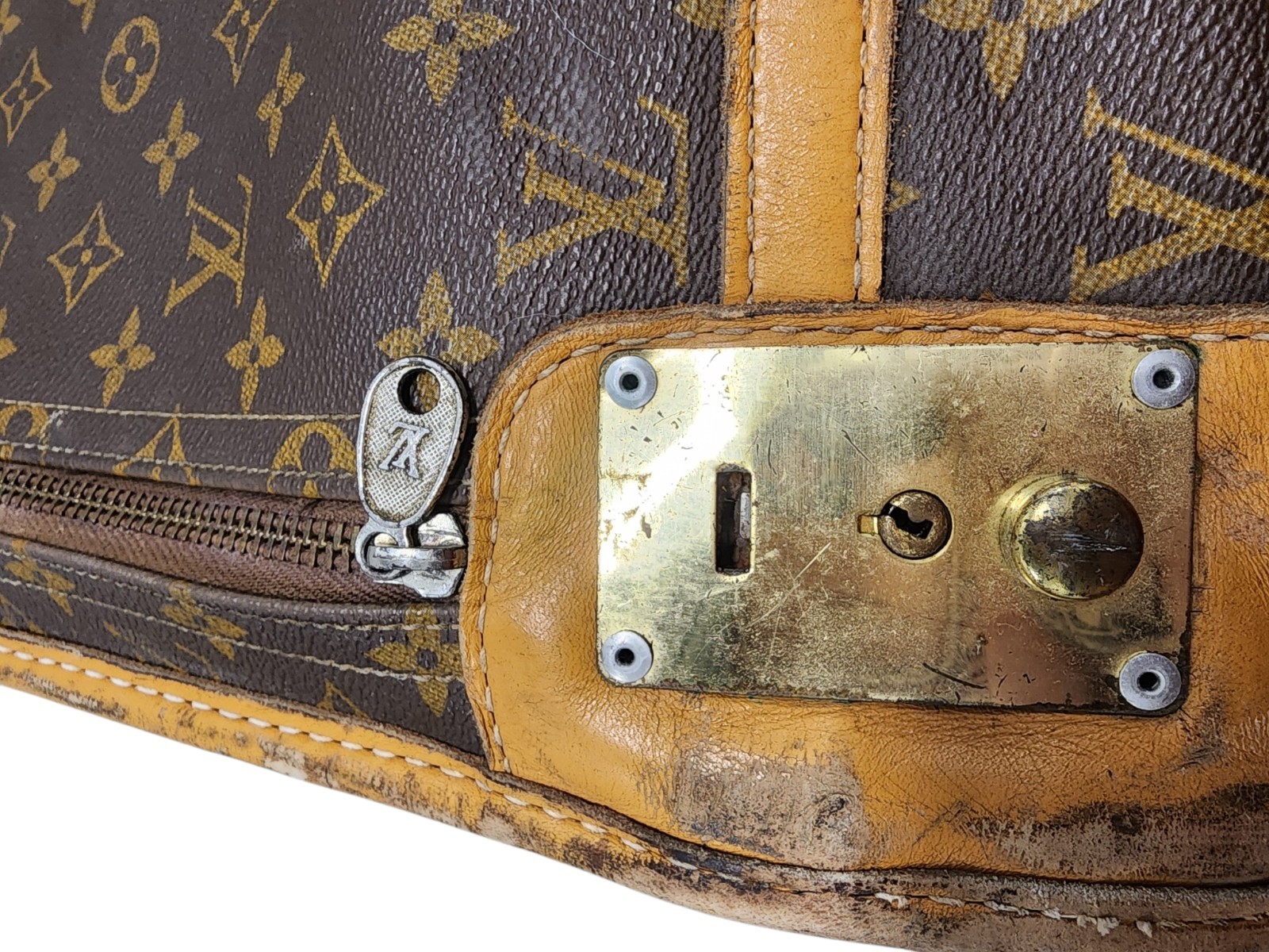 Louis Vuitton Soft Pullman Suitcase Vintage Monogram Canvas Leather