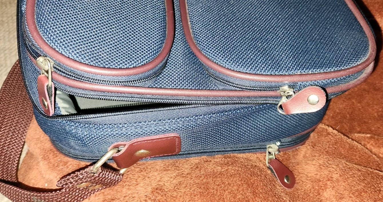 1987 VTG Samsonite Silhouette 4 Carry On Soft Side Travel Bag Luggage Shoulder