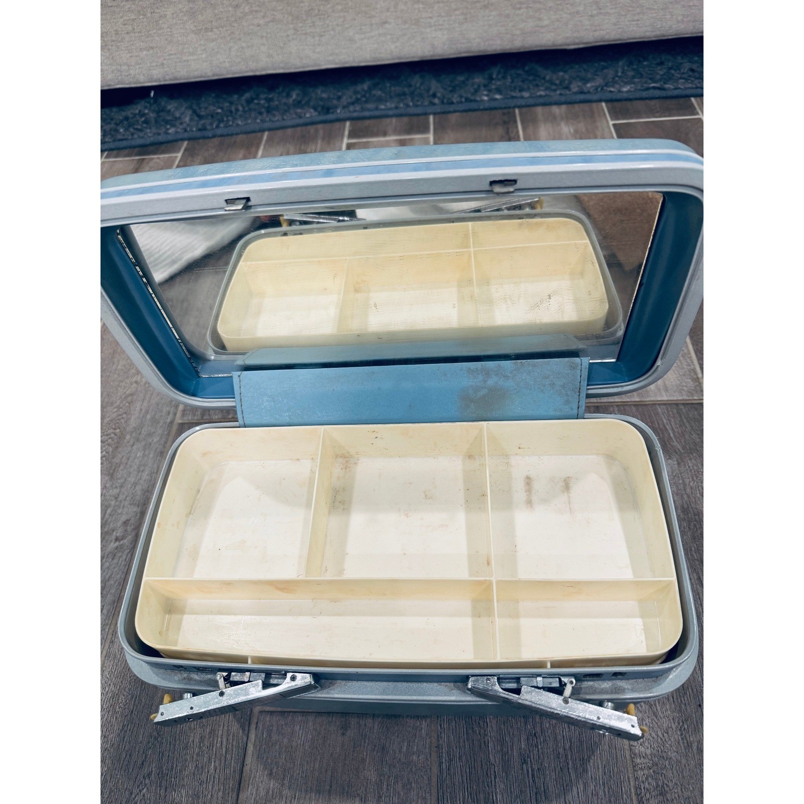 Vintage Samsonite Profile Blue Train Case Cosmetic Makeup Case Retro Mirror Tray