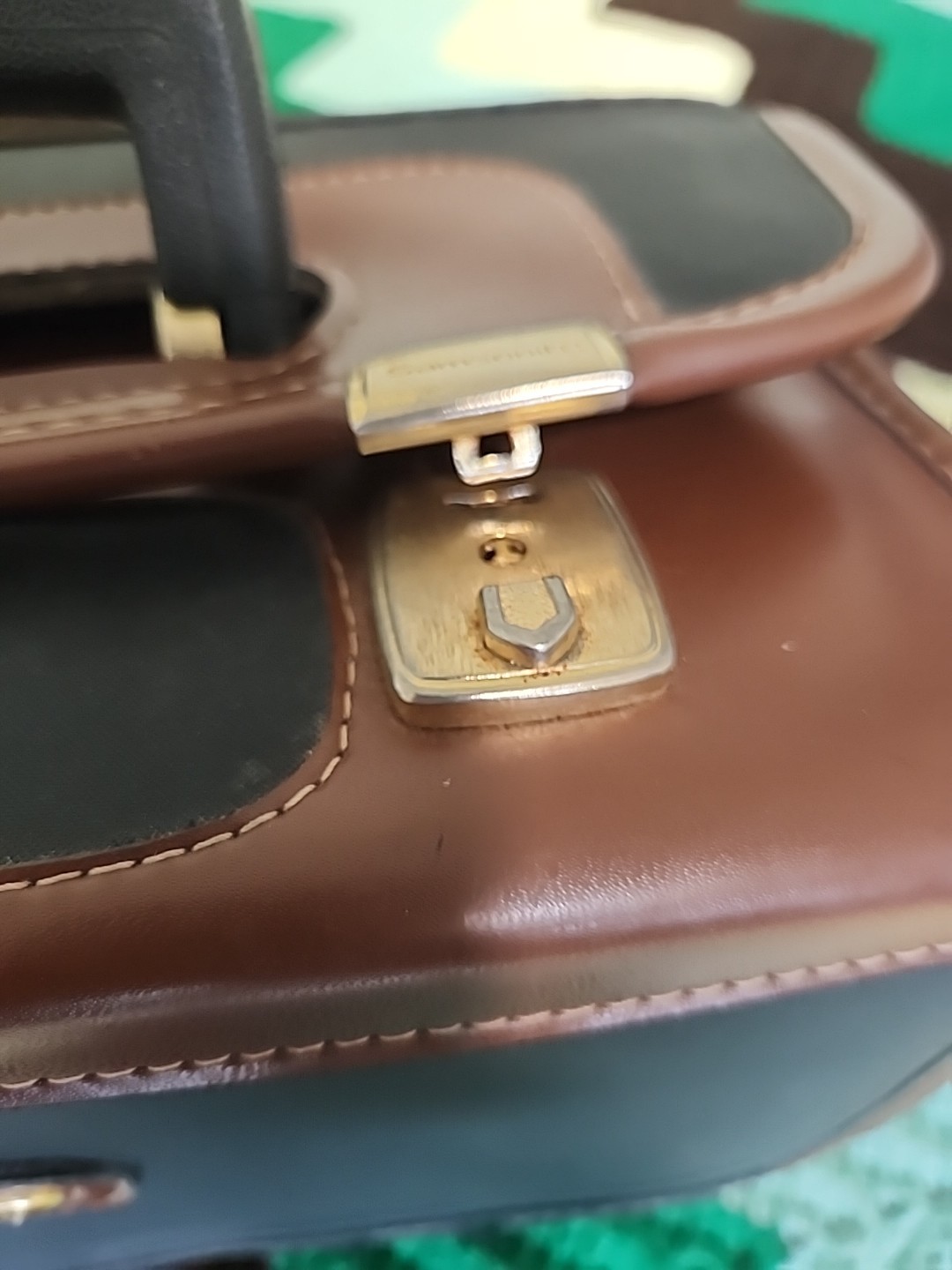Vintage Samsonite 13 Inch Red Faux Leather Case PLEASE READ