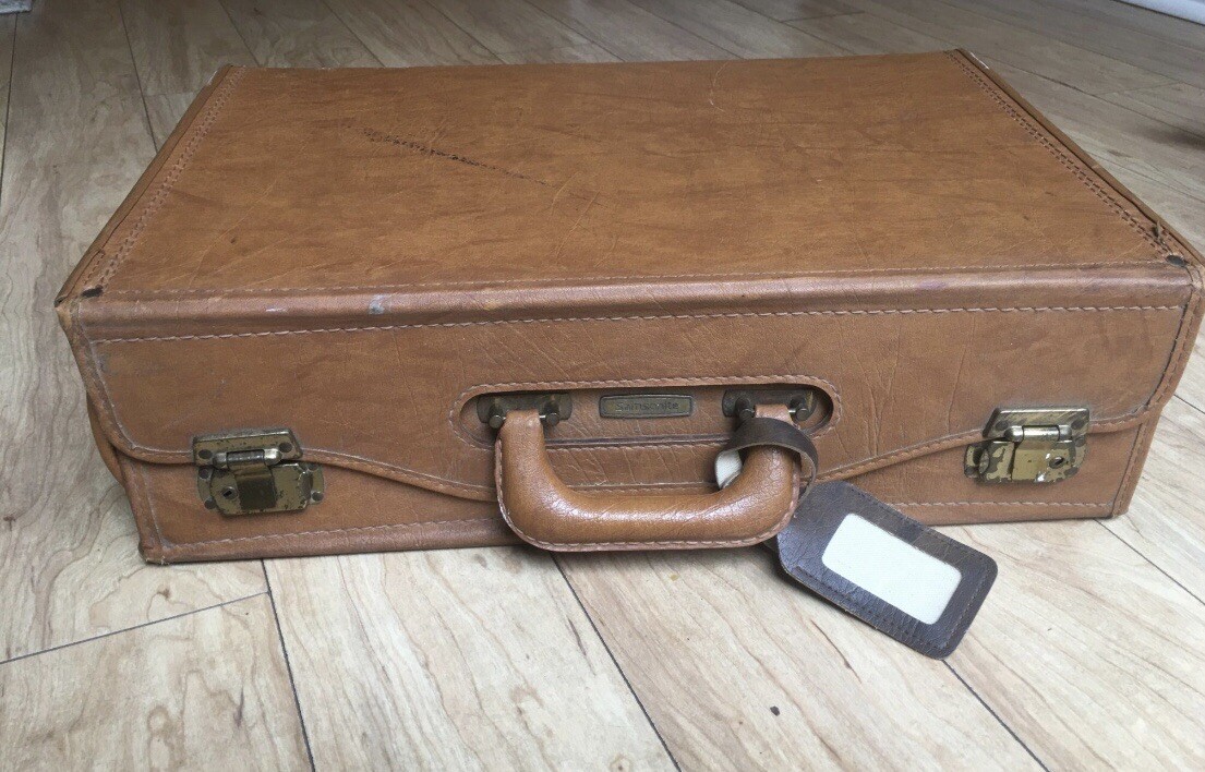 Vtg Samsonite Briefcase Attache Faux leather brown suitcase luggage bag Vtg Prop