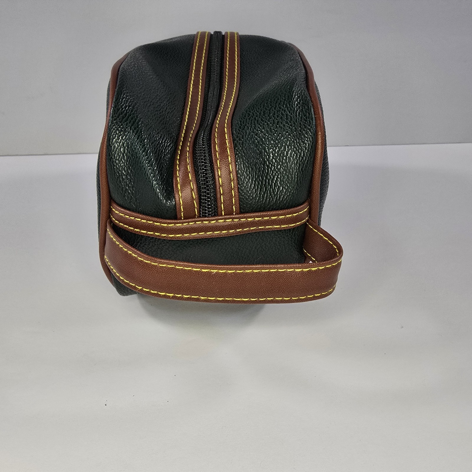 Vintage Nexxus Green Leather with Yellow Stiching Toiletry Bag
