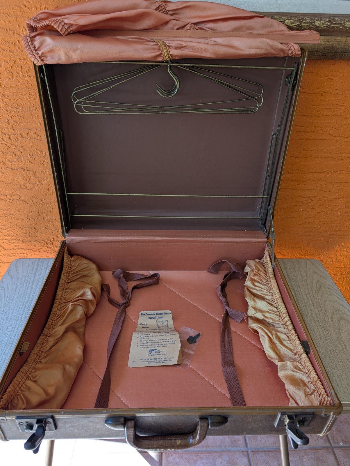 Vintage Samsonite Shwayder Bros Brown Luggage Set 1940s 50s Hanging Fixture Pan