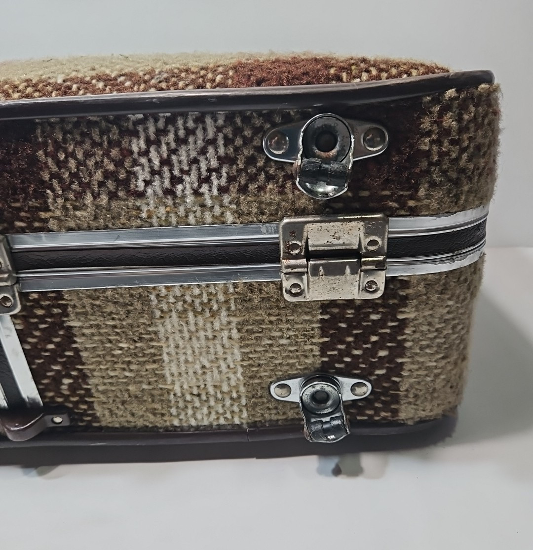 Vintage Skyway Luggage Tweed Multi Color Fabric Bag Travel Suitcase