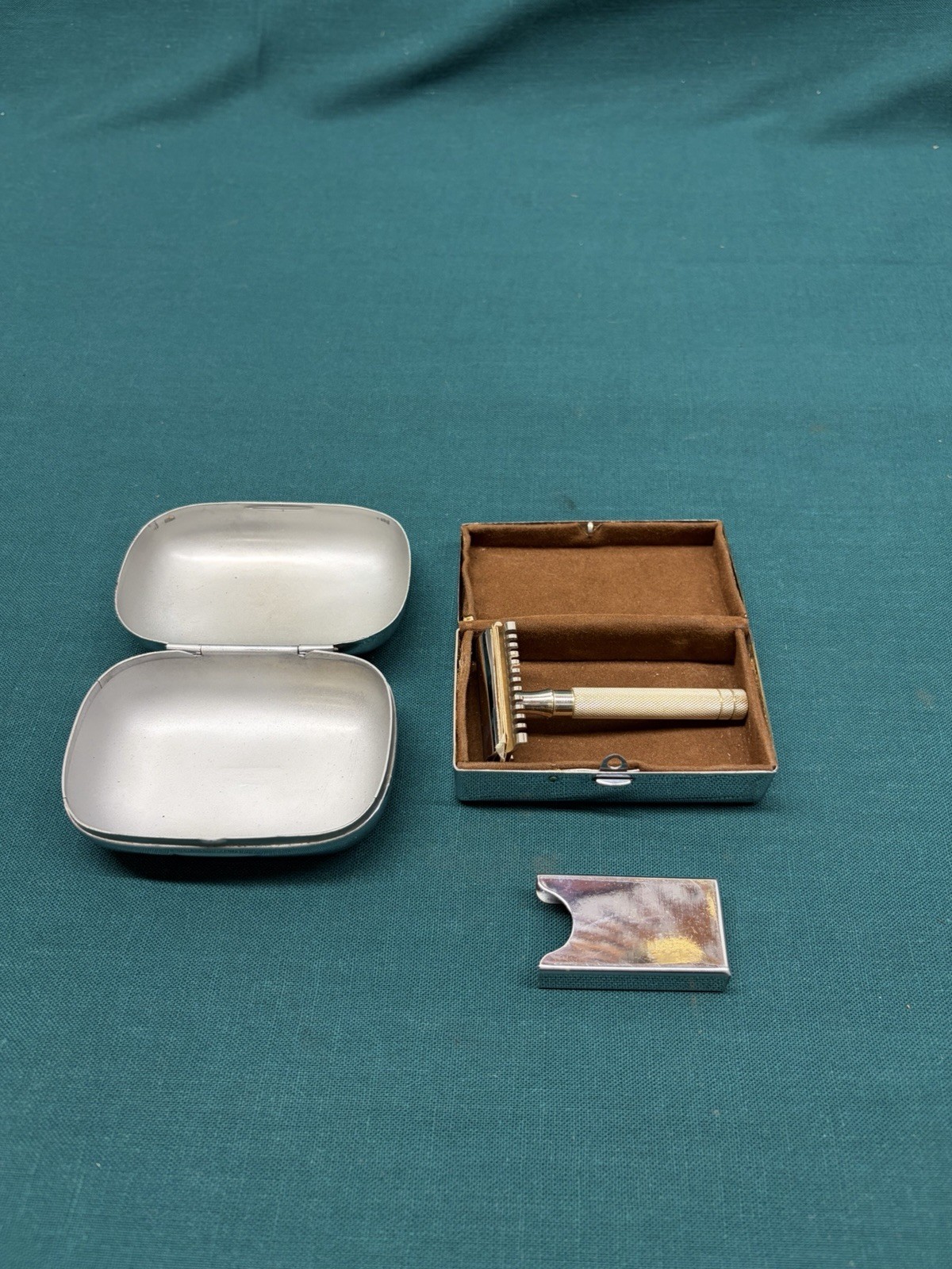 VTG Art Deco Piccadilly Toiletries Travel Case 10 pc Set + Razor Made in England