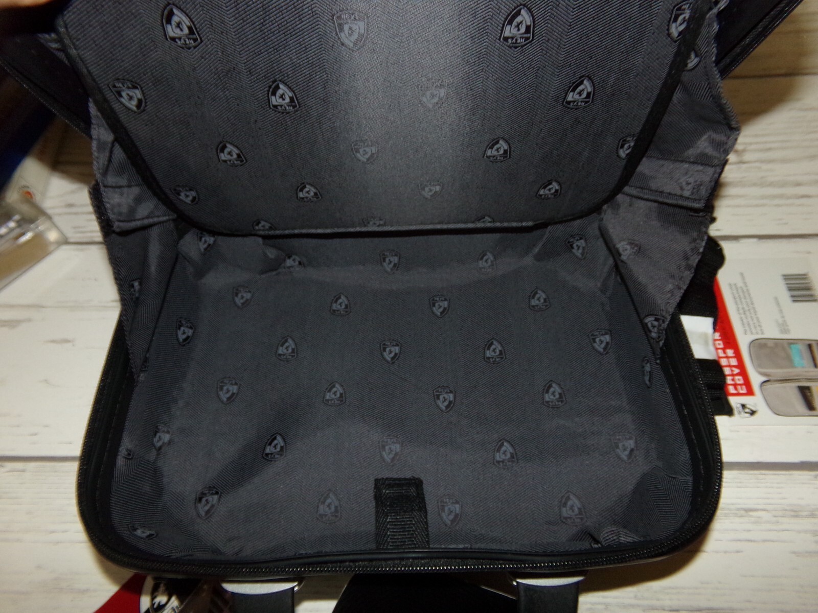 Luggage New Heys Zippered Hard Shell Makup Case Black w/ Strap