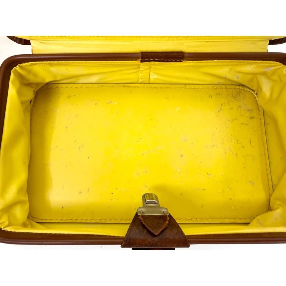 Vintage E.F. Hutton “Blue Chip Club” Leather Travel Toiletry Case | Personalized