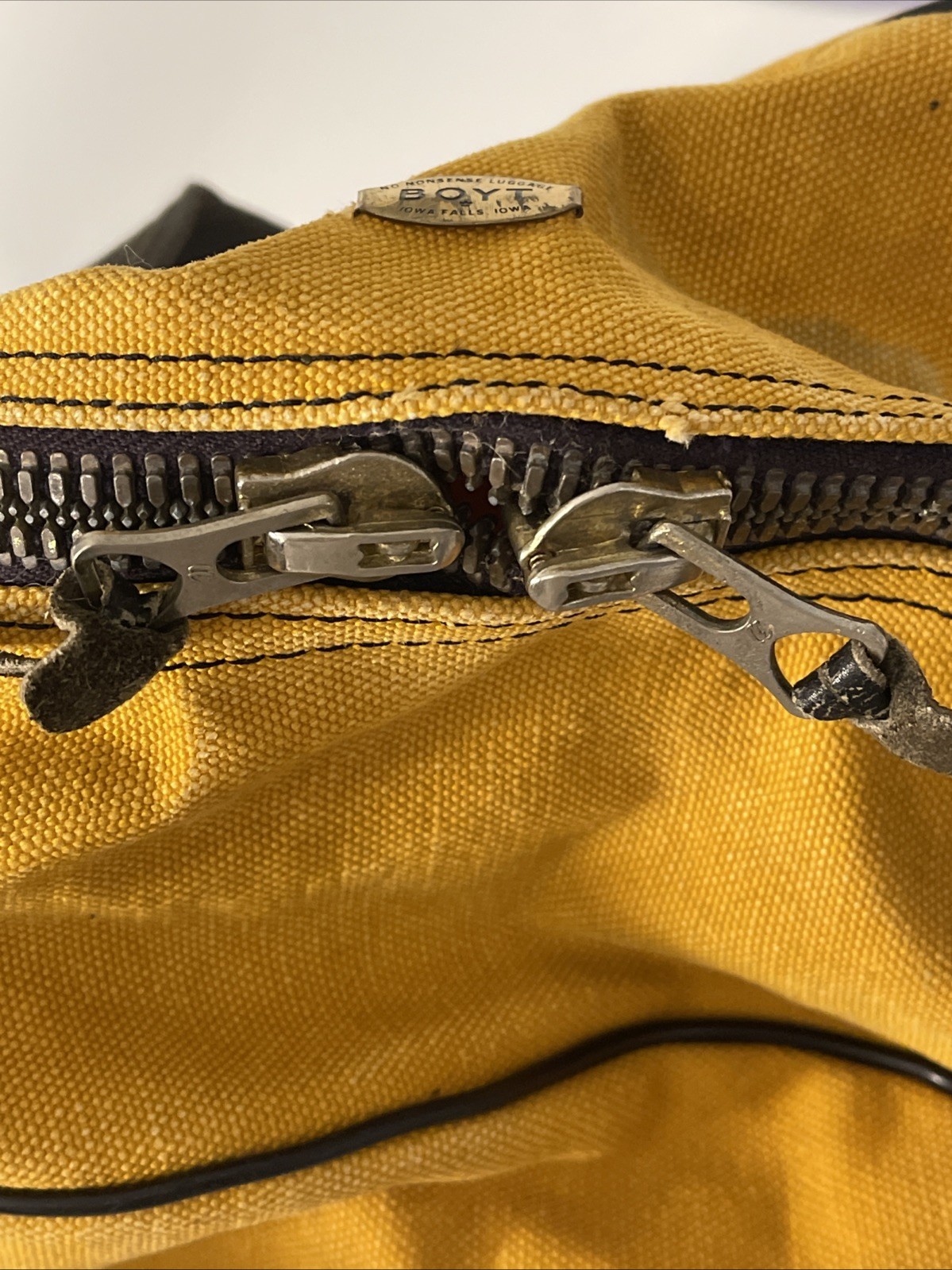 Vintage distressed gold yellow Boyt Iowa zip Canvas bag Trashed