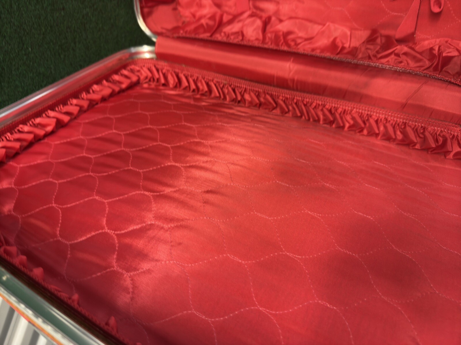 1950s VTG Pullman Featherlite Red Suitcase Large Luggage Without Key Mid Century