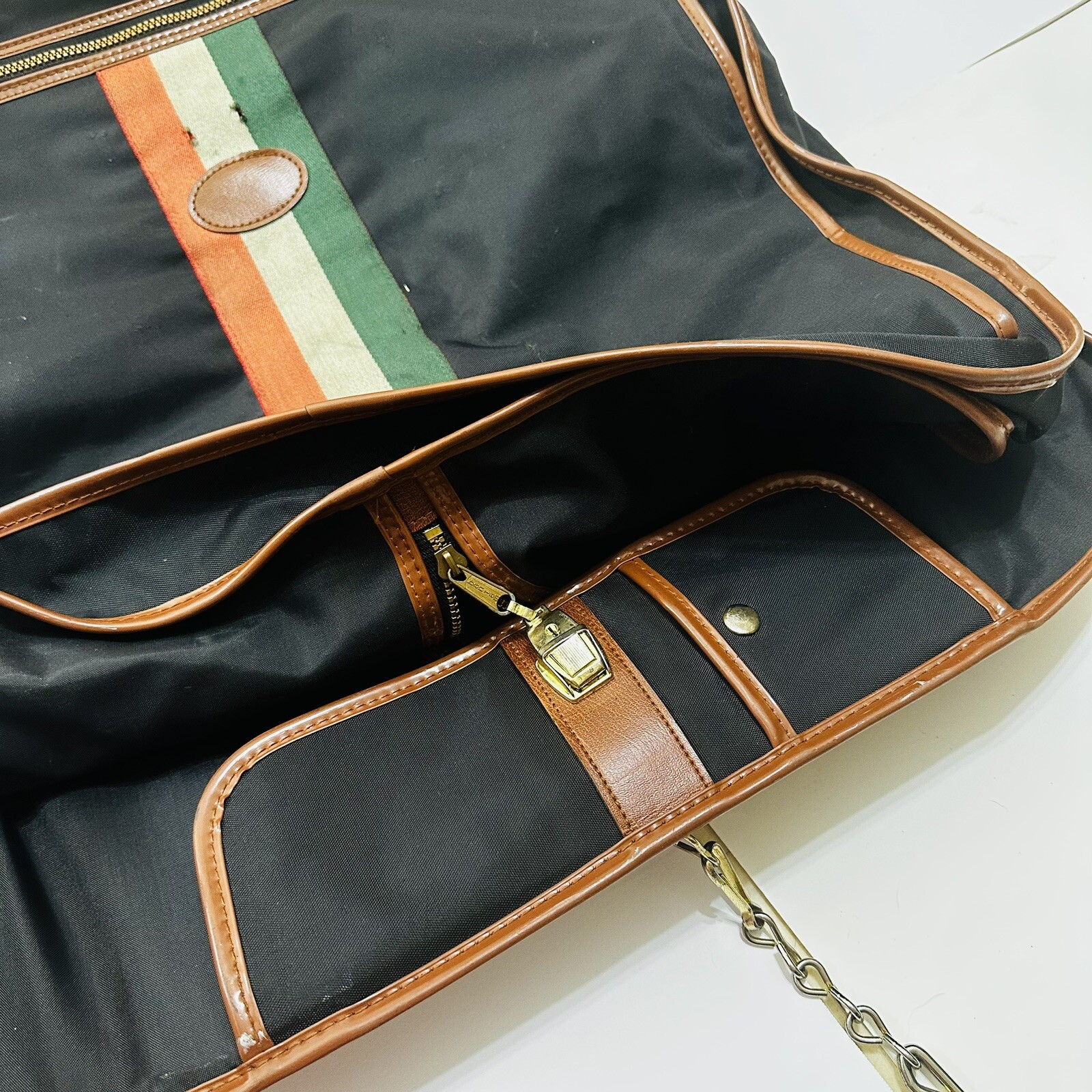 Vintage Bantam Full Suit Luggage Garment Travel Bag W Strap – Read*