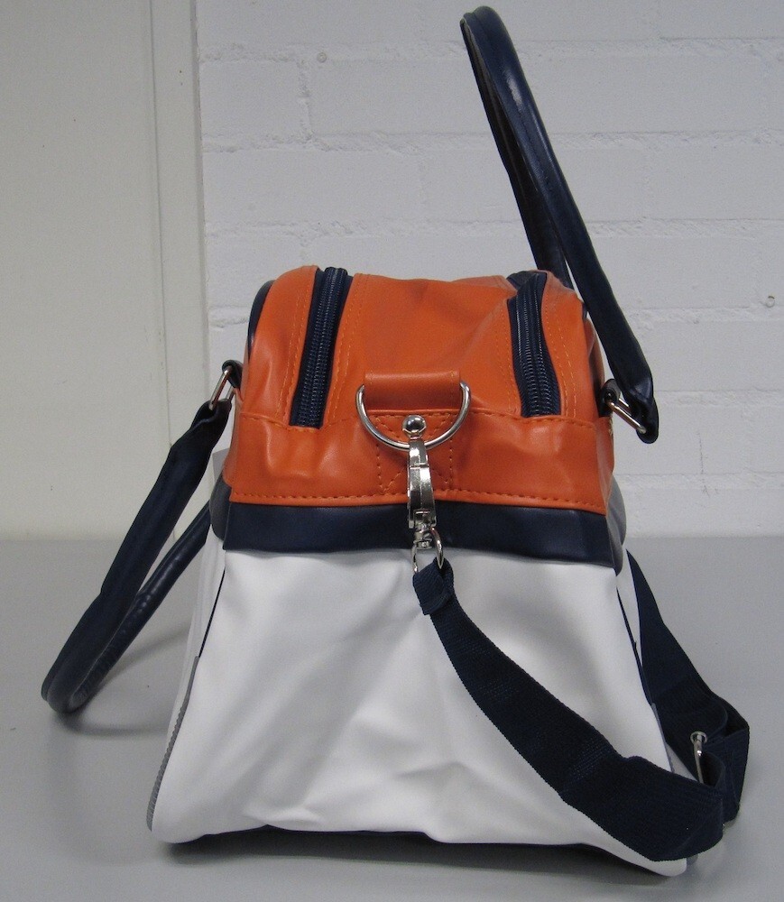 New! KLM Retro bag with carry-on strap, in alternative color: Orange