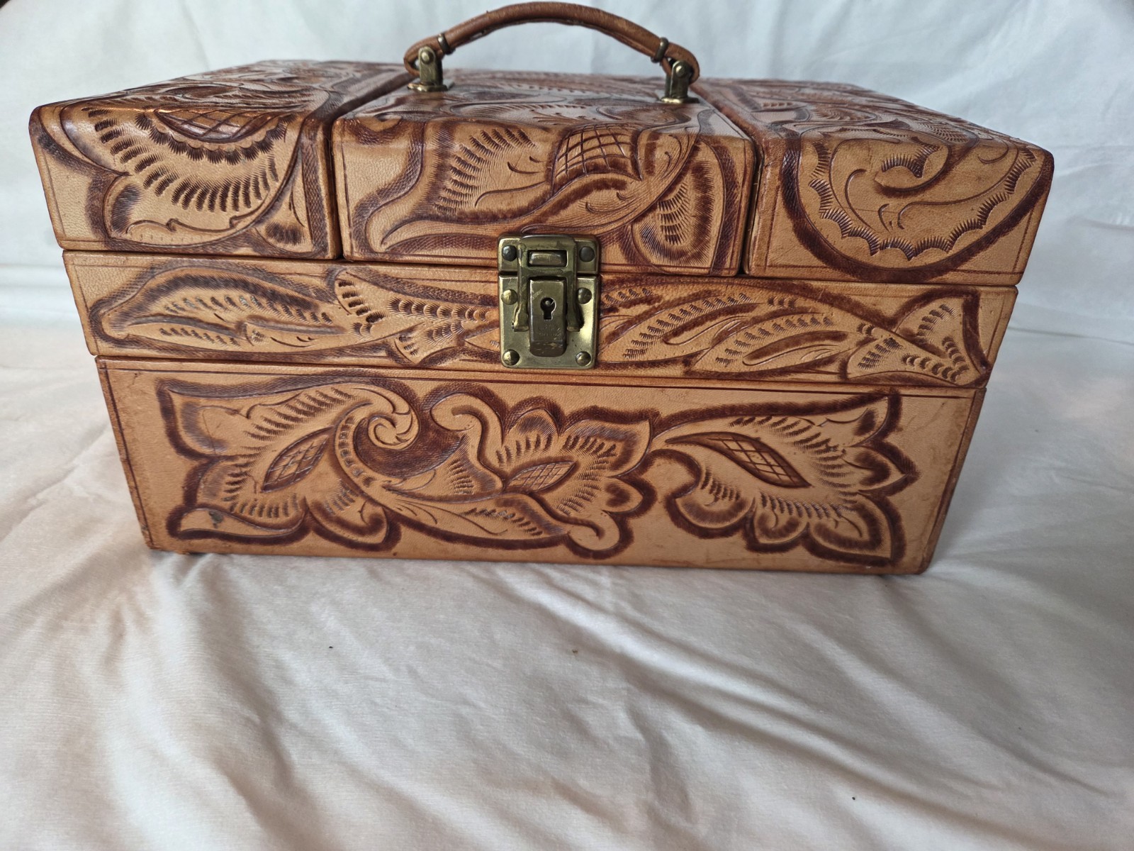 RARE!! Southwest Vintage Tooled Leather Jewelry/Cosmetic/Travel/Vanity Case