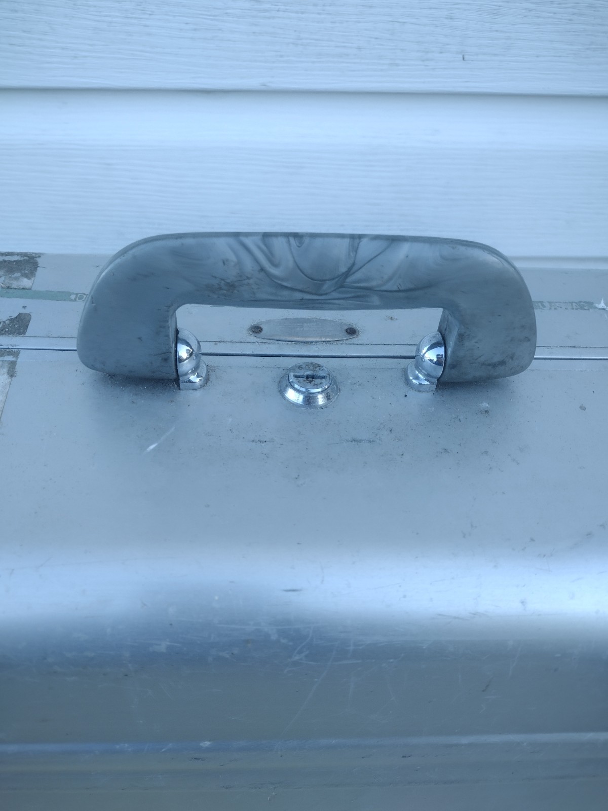 Vtg Halliburton Aluminum Suit Case